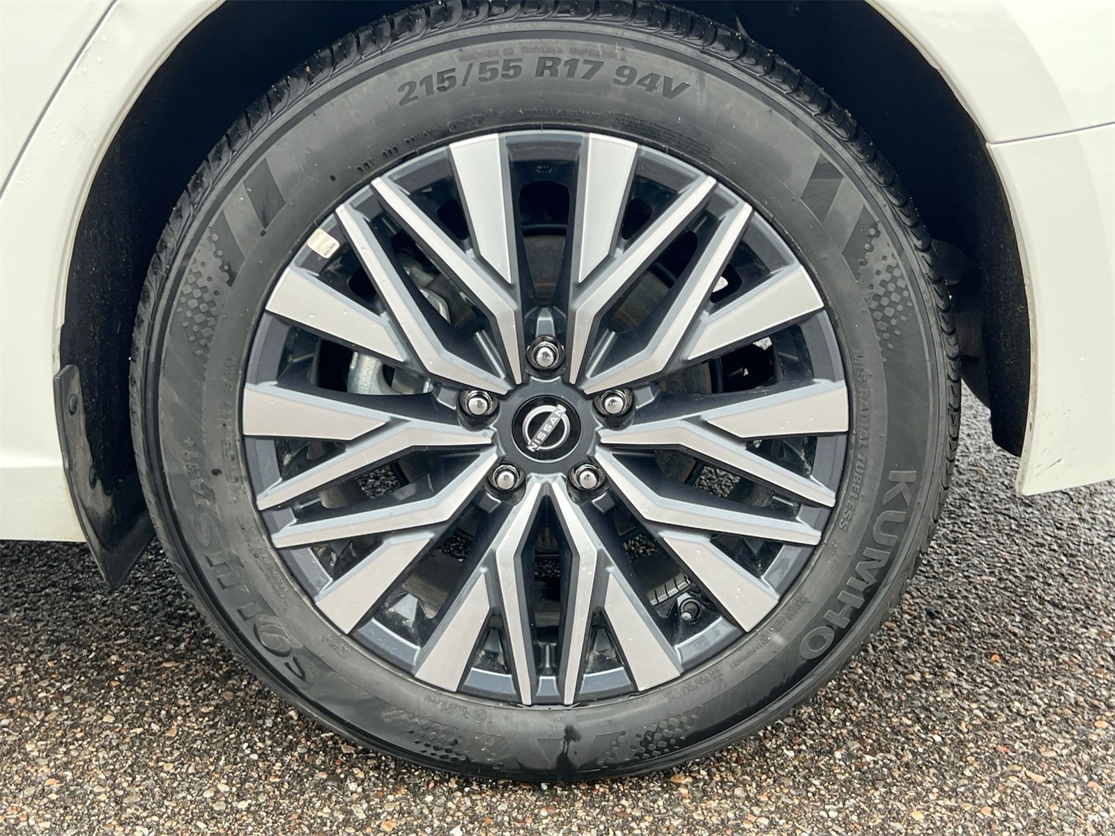 Thumbnail: 2025 Nissan Altima - 14