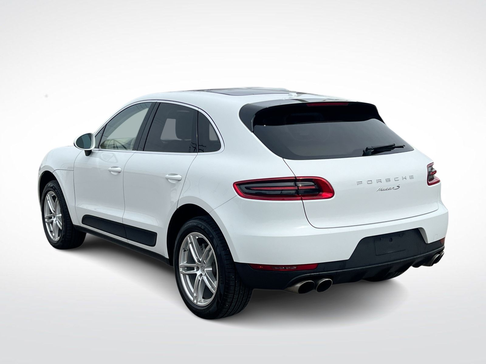 Thumbnail: 2015 Porsche Macan - 6