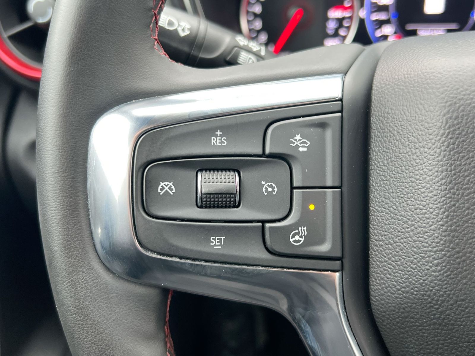 Thumbnail: 2025 Chevrolet Blazer - 23