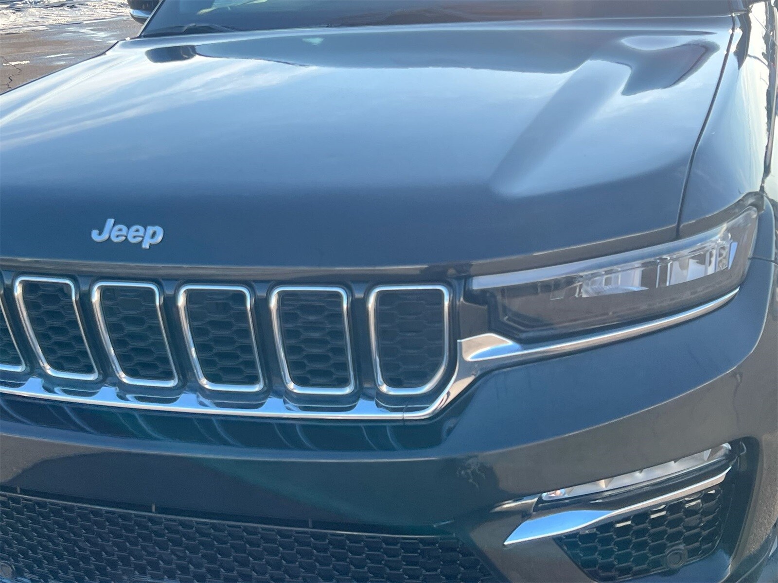 Thumbnail: 2024 Jeep Grand Cherokee - 11