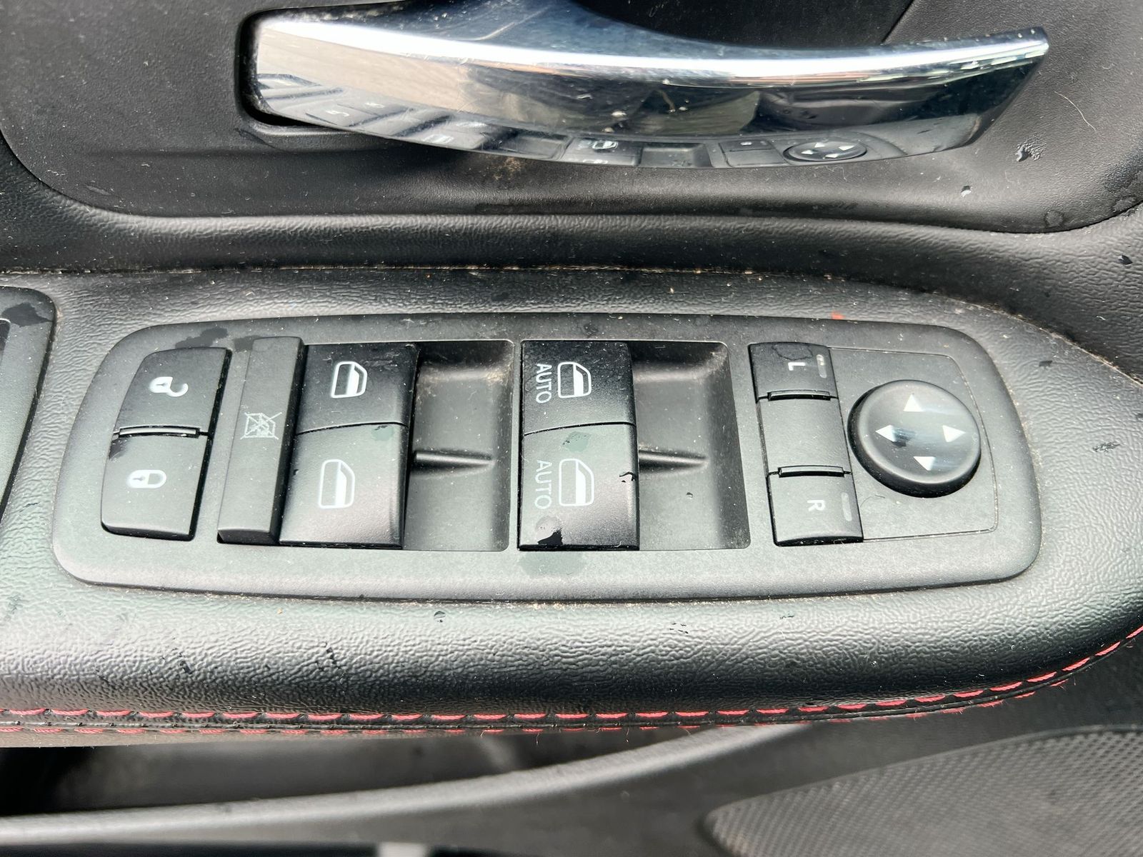 Thumbnail: 2018 Dodge Grand Caravan - 16