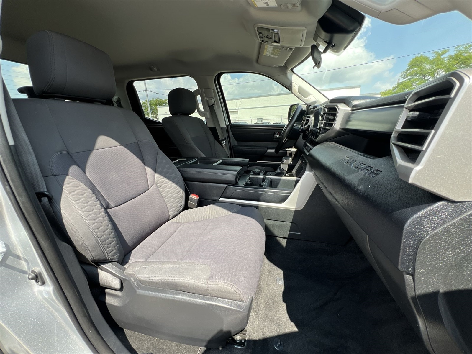 Thumbnail: 2022 Toyota Tundra - 22