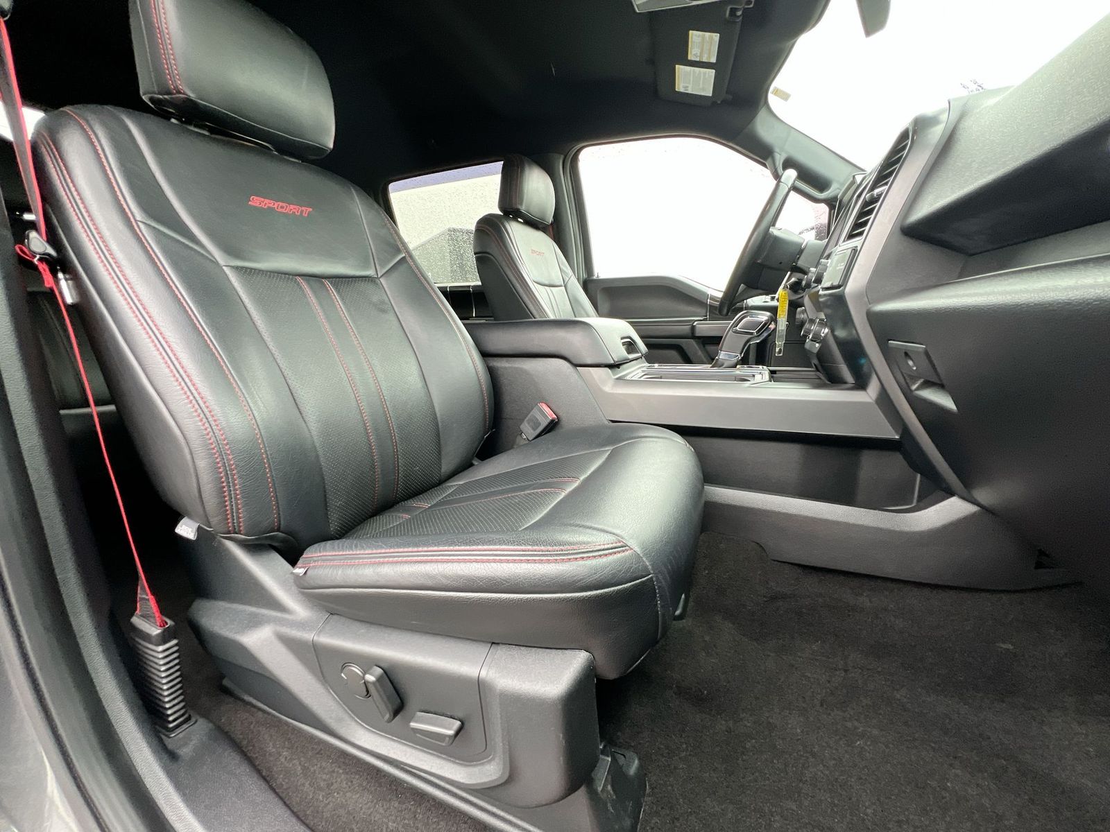 Thumbnail: 2019 Ford F-150 - 21