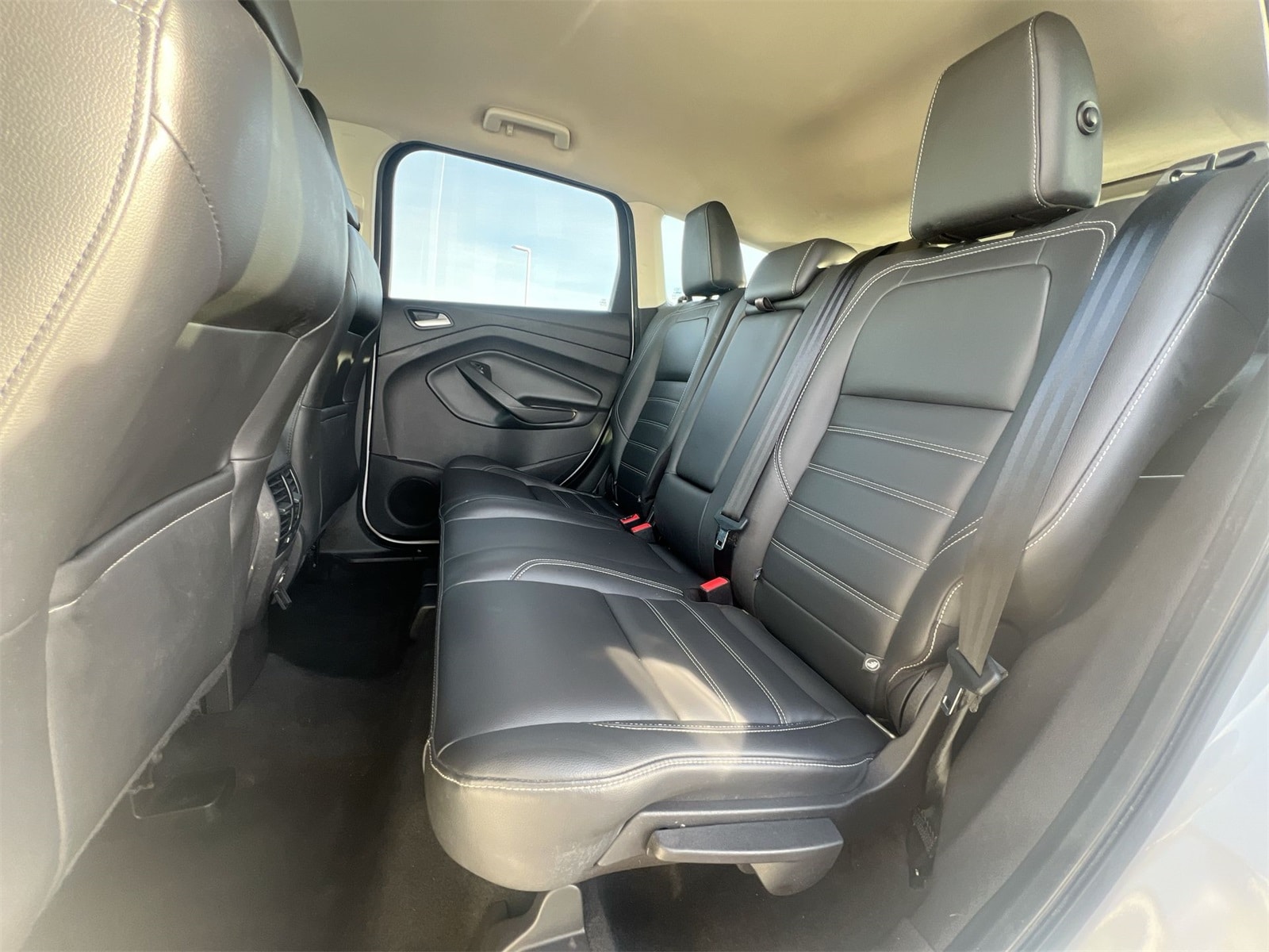 Thumbnail: 2019 Ford Escape - 19