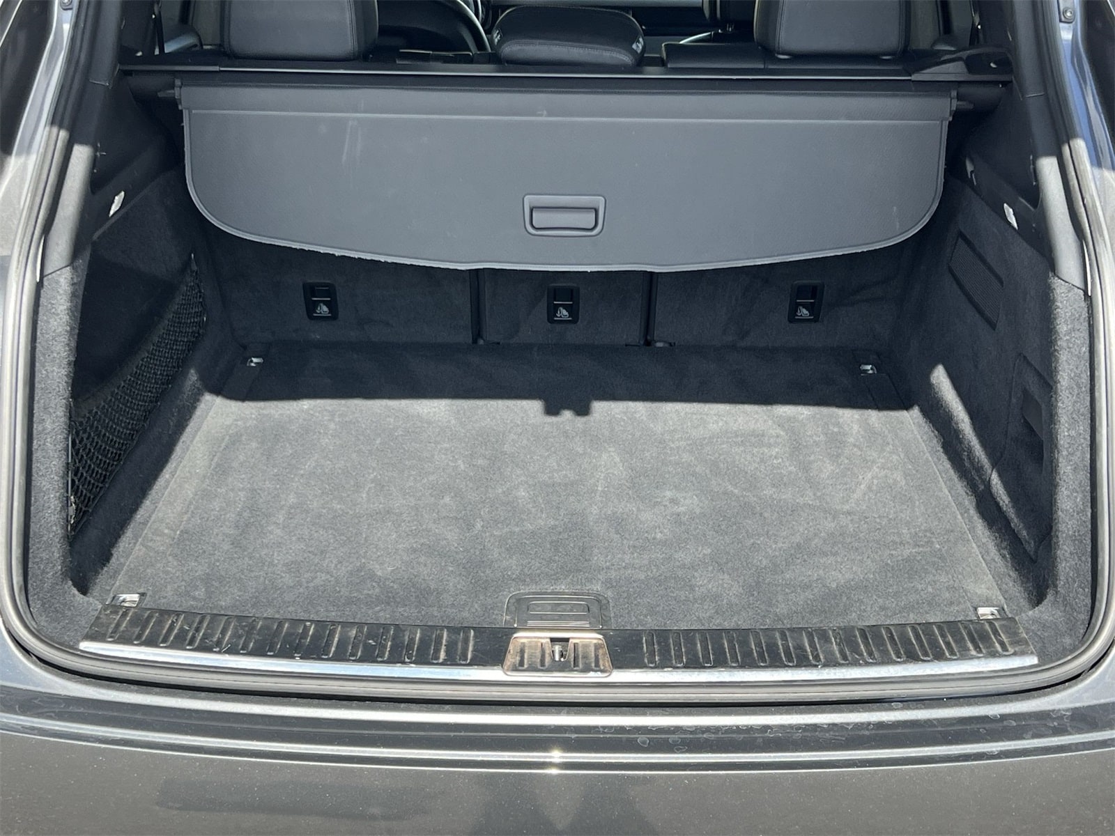 Thumbnail: 2019 Porsche Cayenne - 35