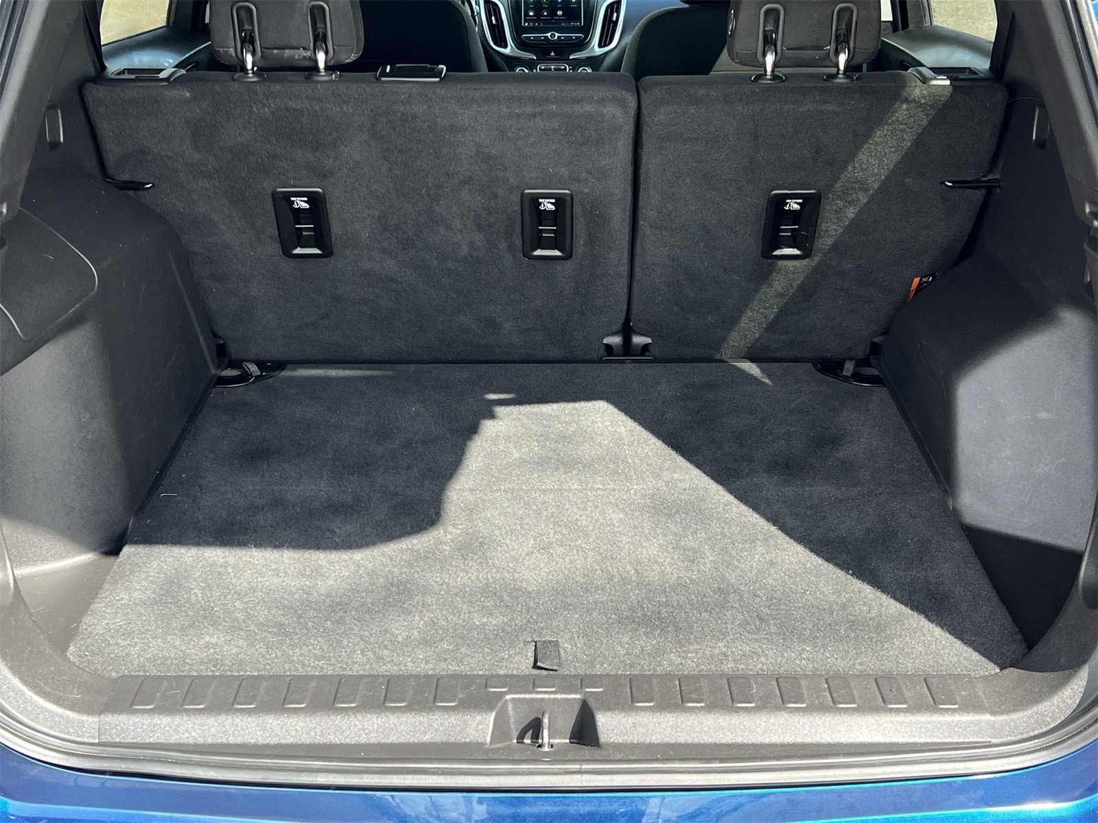 Thumbnail: 2019 Chevrolet Equinox - 33