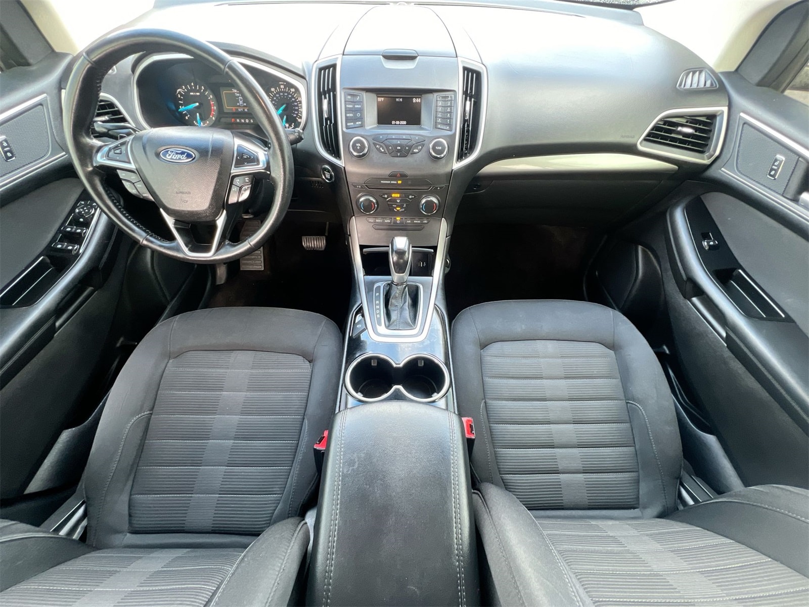 Thumbnail: 2017 Ford Edge - 16