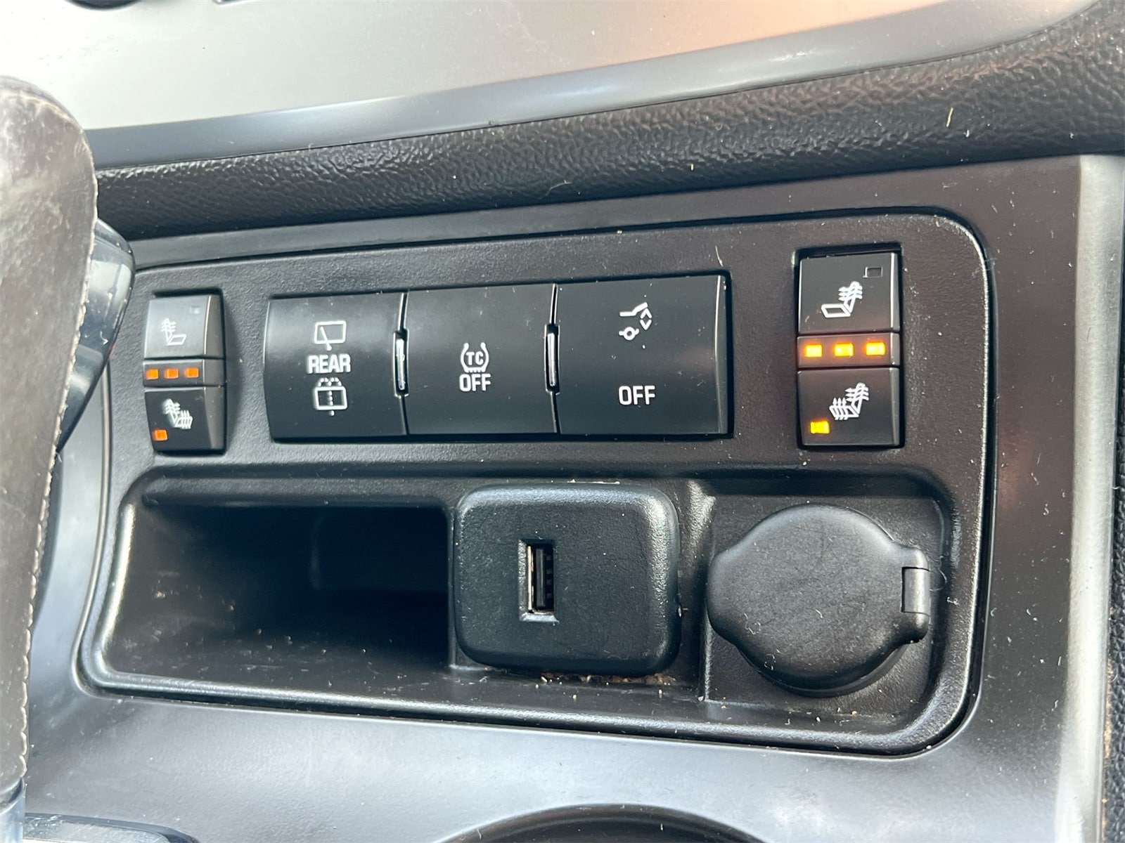 Thumbnail: 2015 GMC Acadia - 29