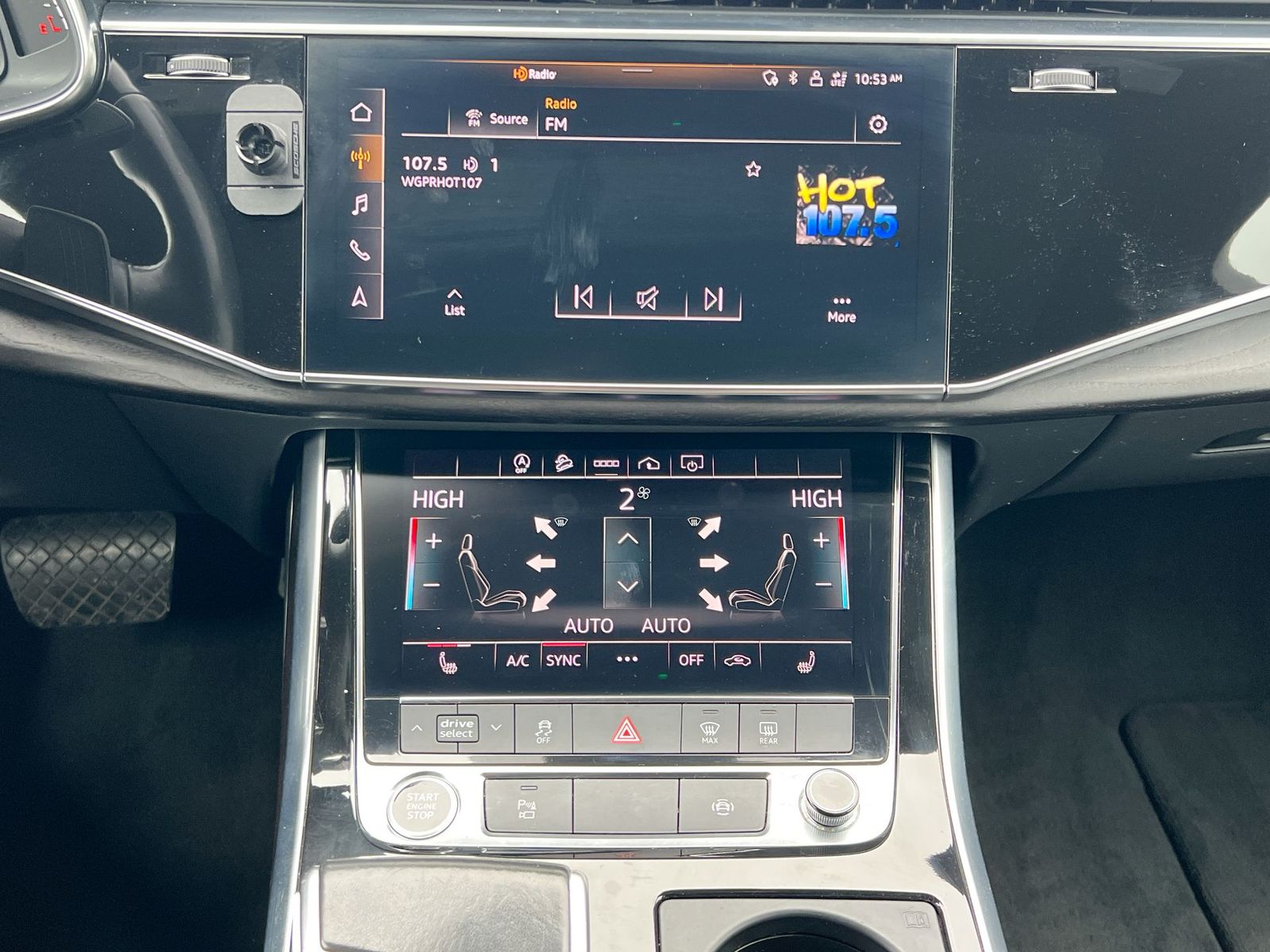 Thumbnail: 2021 Audi Q7 - 27