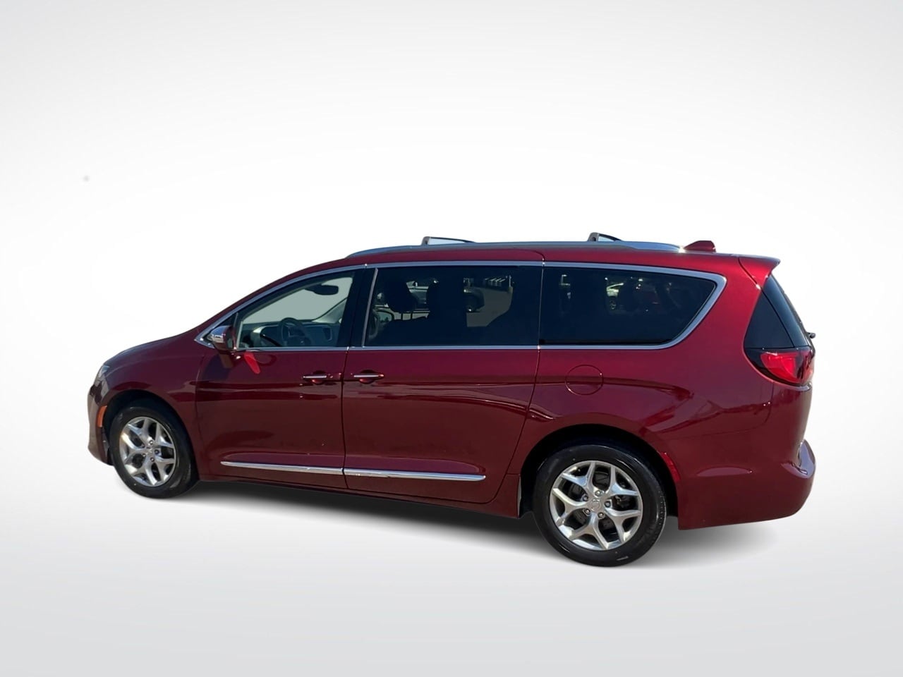 Thumbnail: 2019 Chrysler Pacifica - 6