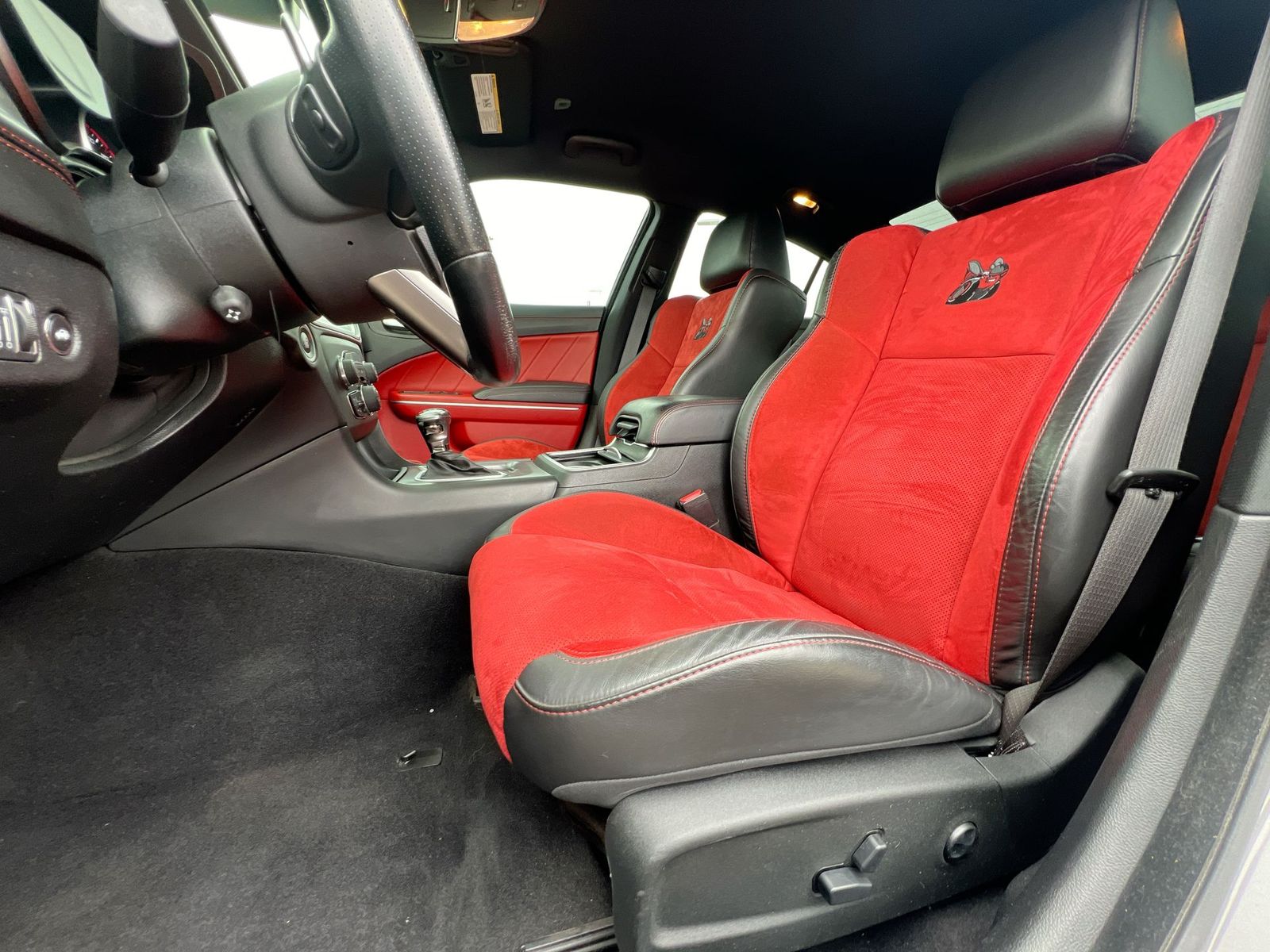 Thumbnail: 2020 Dodge Charger - 16