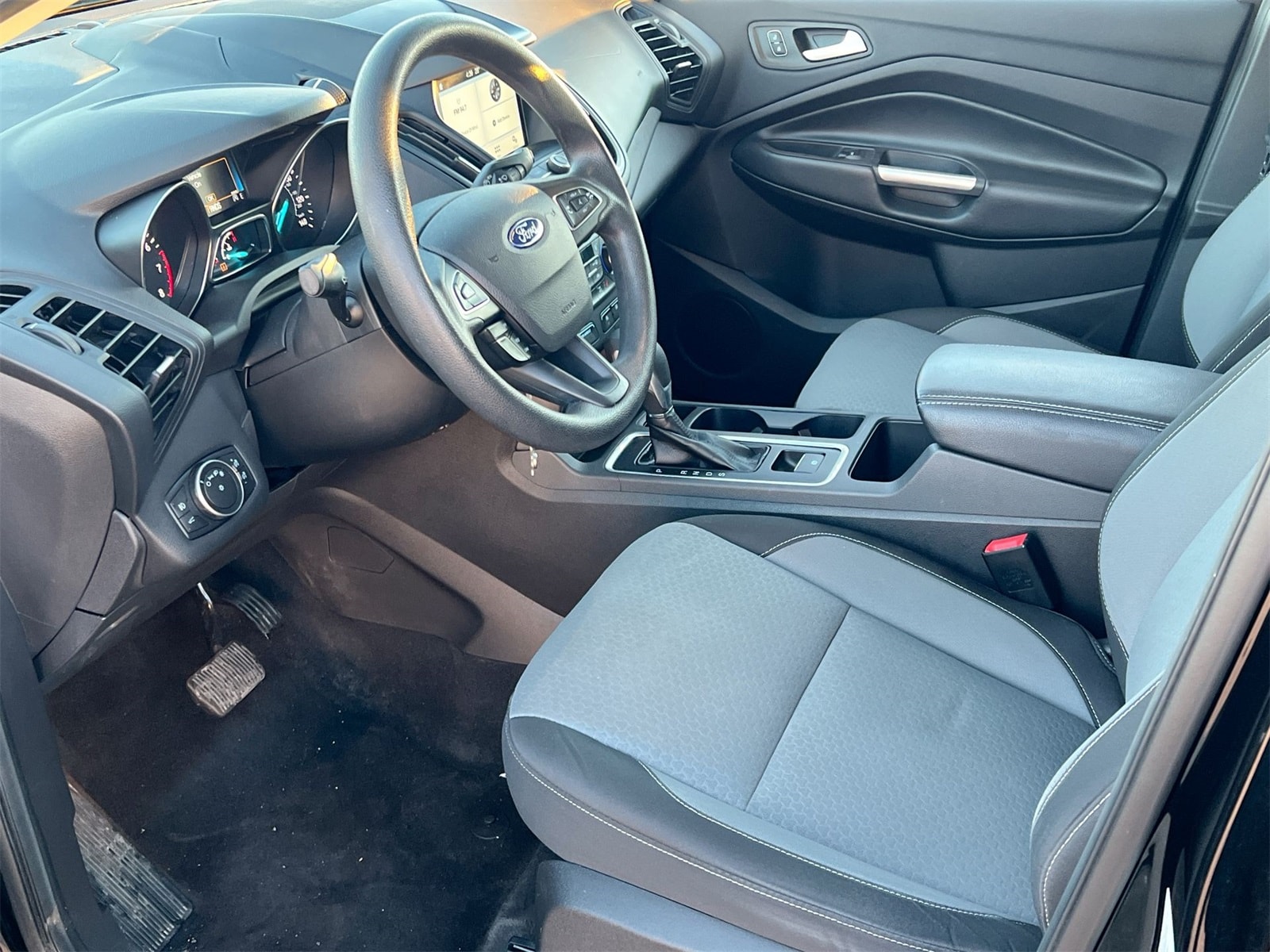 Thumbnail: 2018 Ford Escape - 10