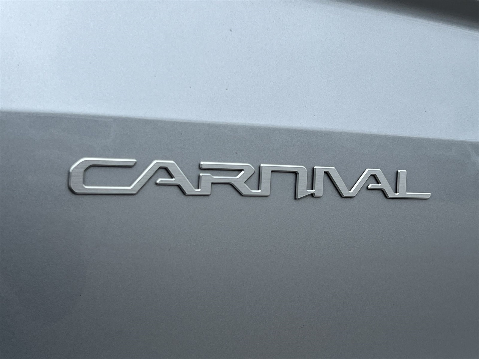 Thumbnail: 2023 Kia Carnival - 13