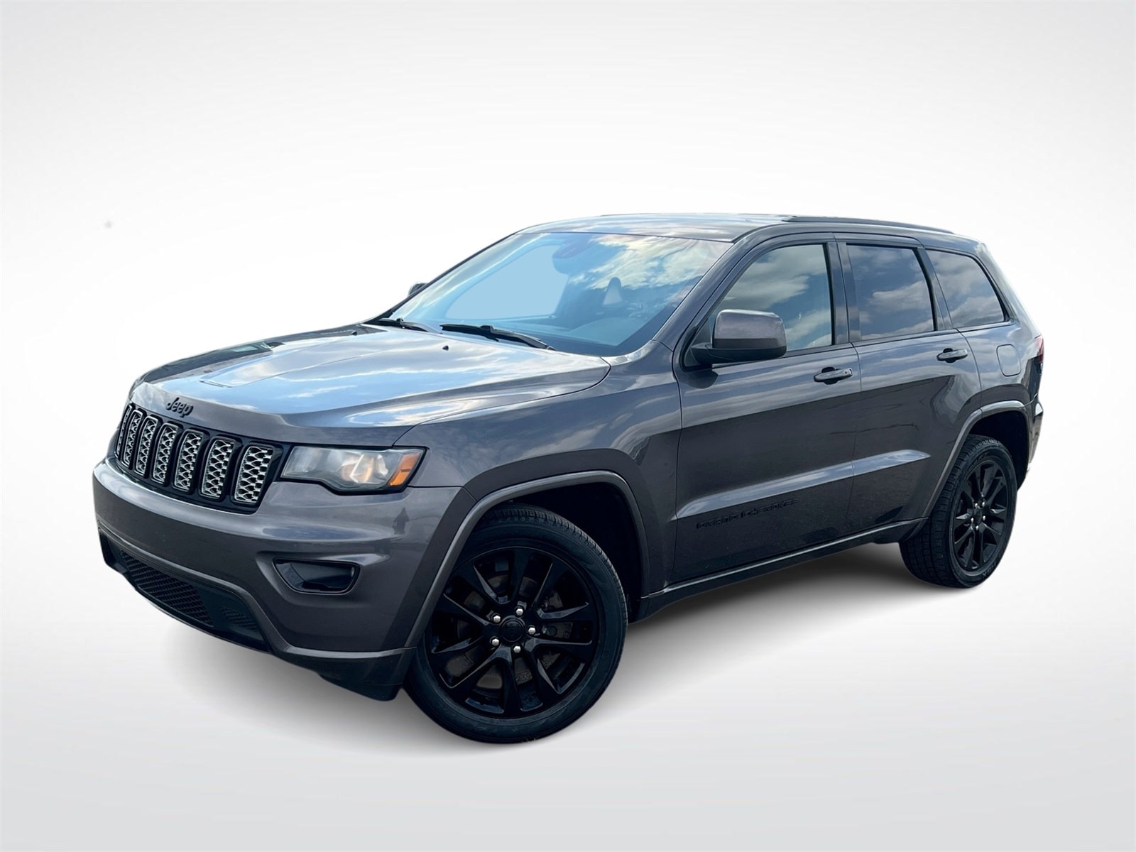 Thumbnail: 2017 Jeep Grand Cherokee - 1