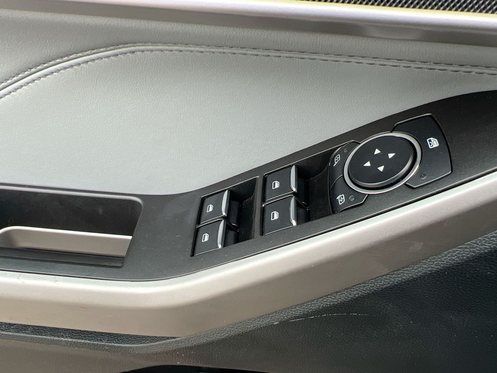 Thumbnail: 2024 Ford Explorer - 17