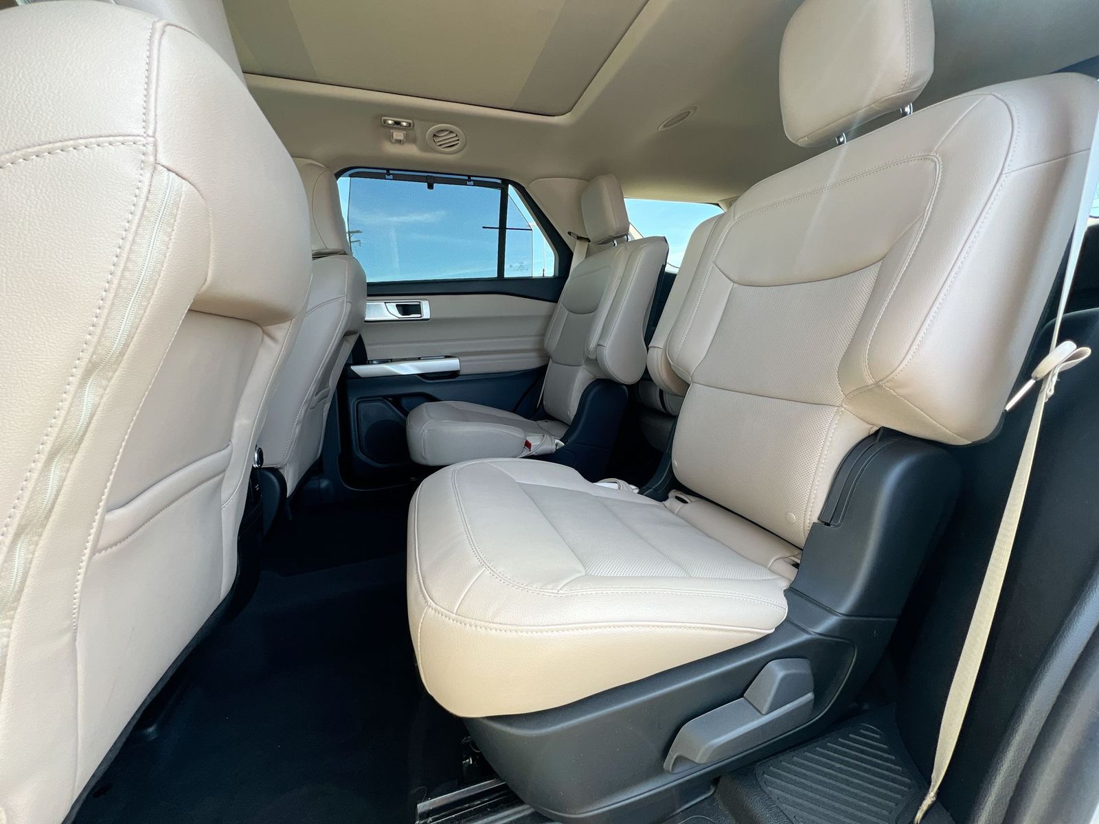 Thumbnail: 2023 Ford Explorer - 19