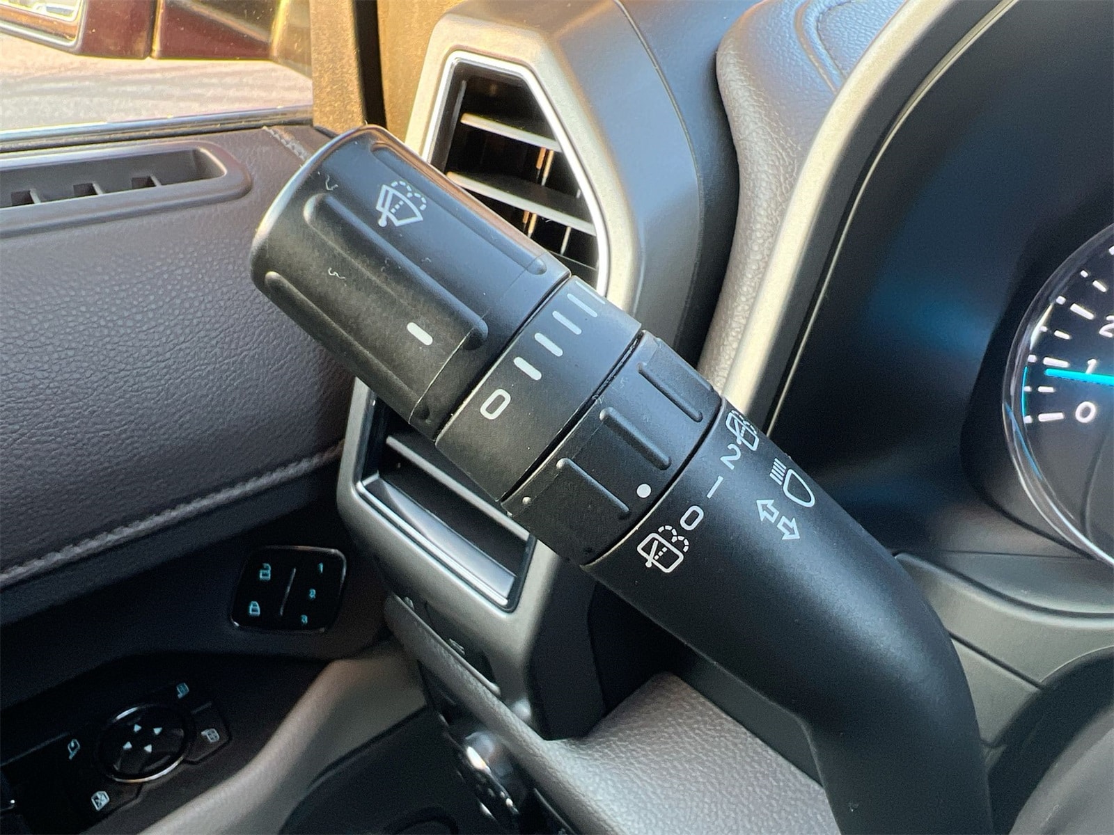 Thumbnail: 2020 Ford Expedition - 25