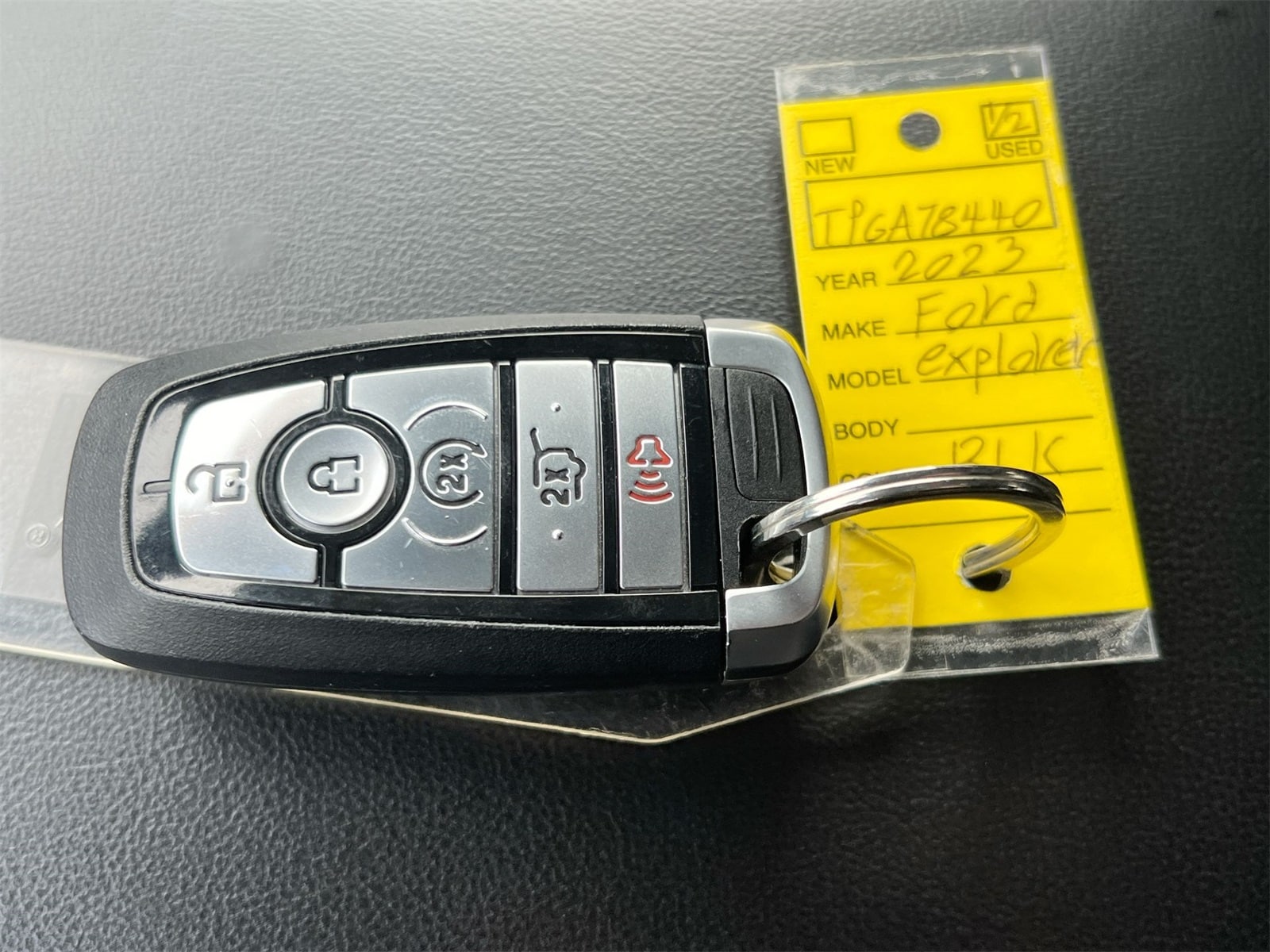 Thumbnail: 2023 Ford Explorer - 35