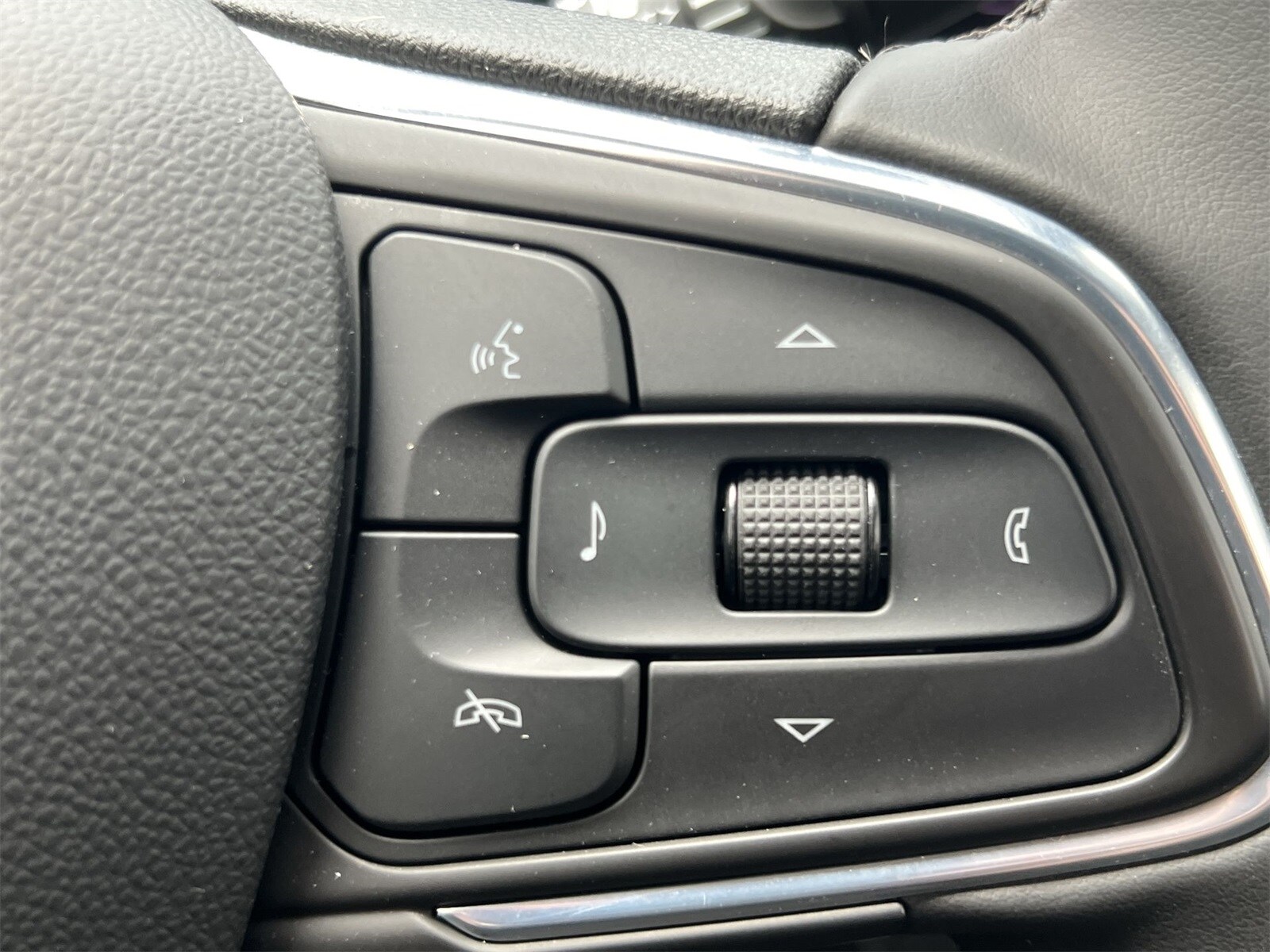 Thumbnail: 2024 Buick Encore GX - 25