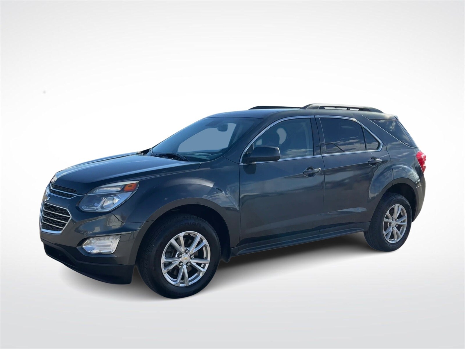 2017 Chevrolet Equinox LT photo 3