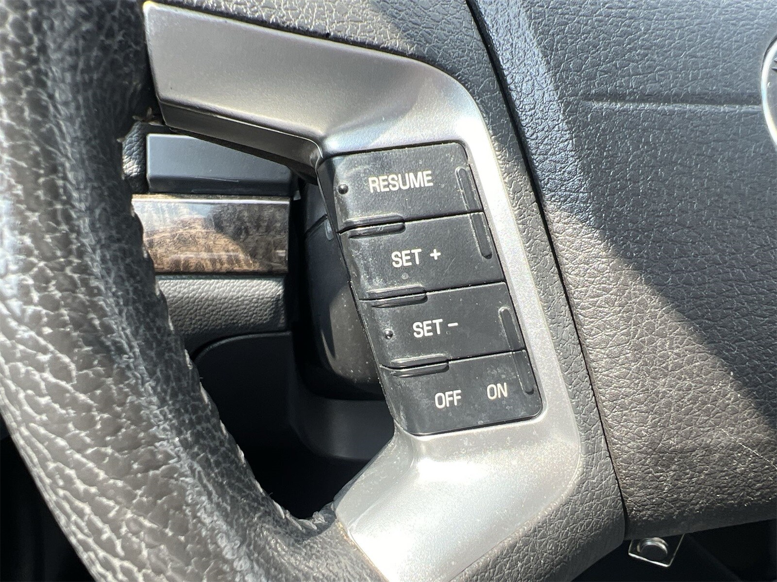 2008 Mercury Milan Premier 25