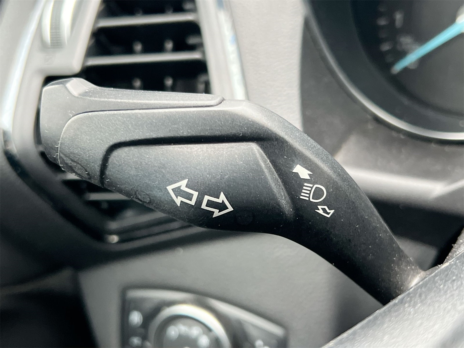 Thumbnail: 2018 Ford Escape - 26