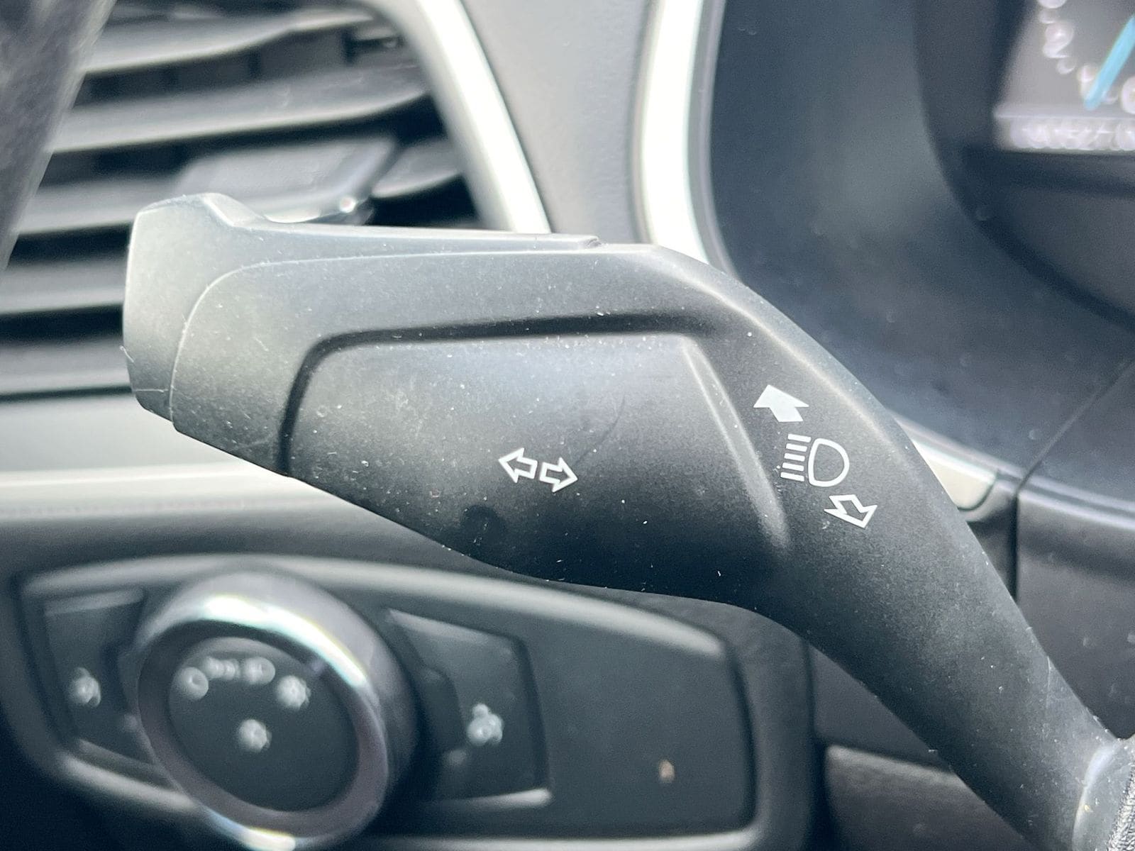 Thumbnail: 2017 Ford Edge - 26