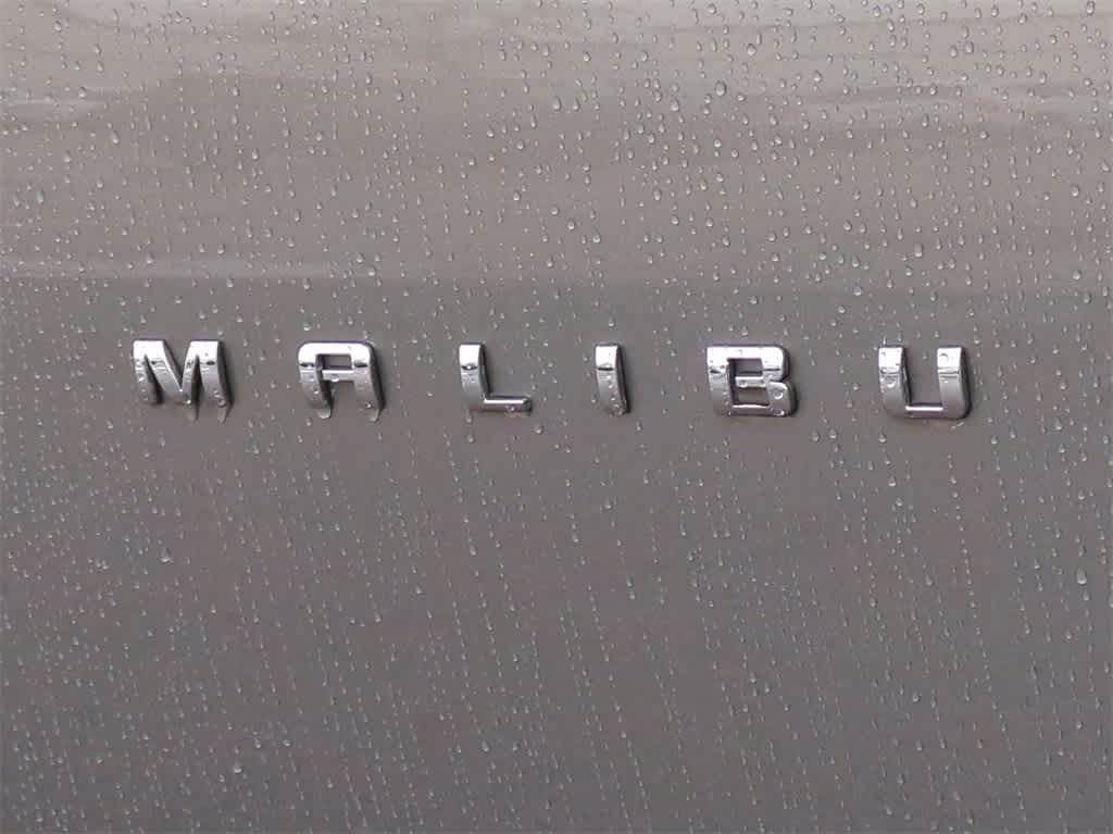 2017 Chevrolet Malibu LT 13