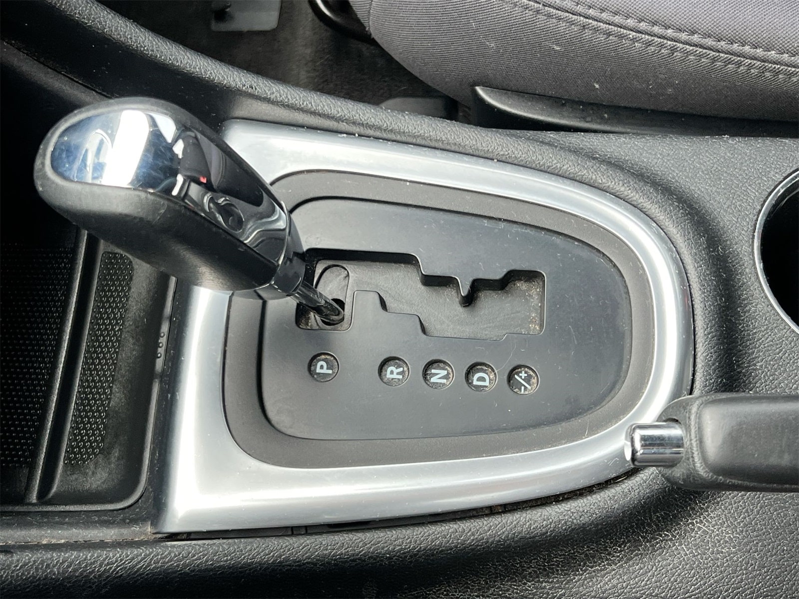 Thumbnail: 2012 Chrysler 200 - 30