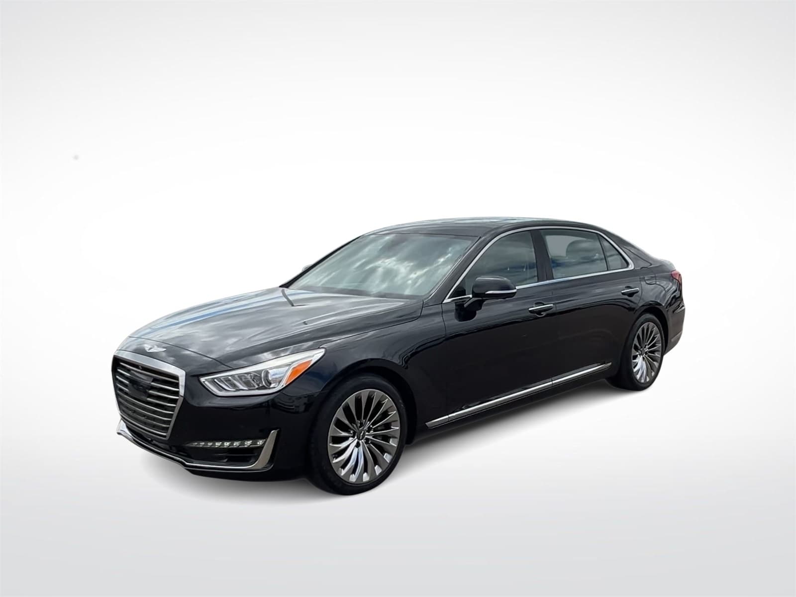 Thumbnail: 2017 Genesis G90 - 4