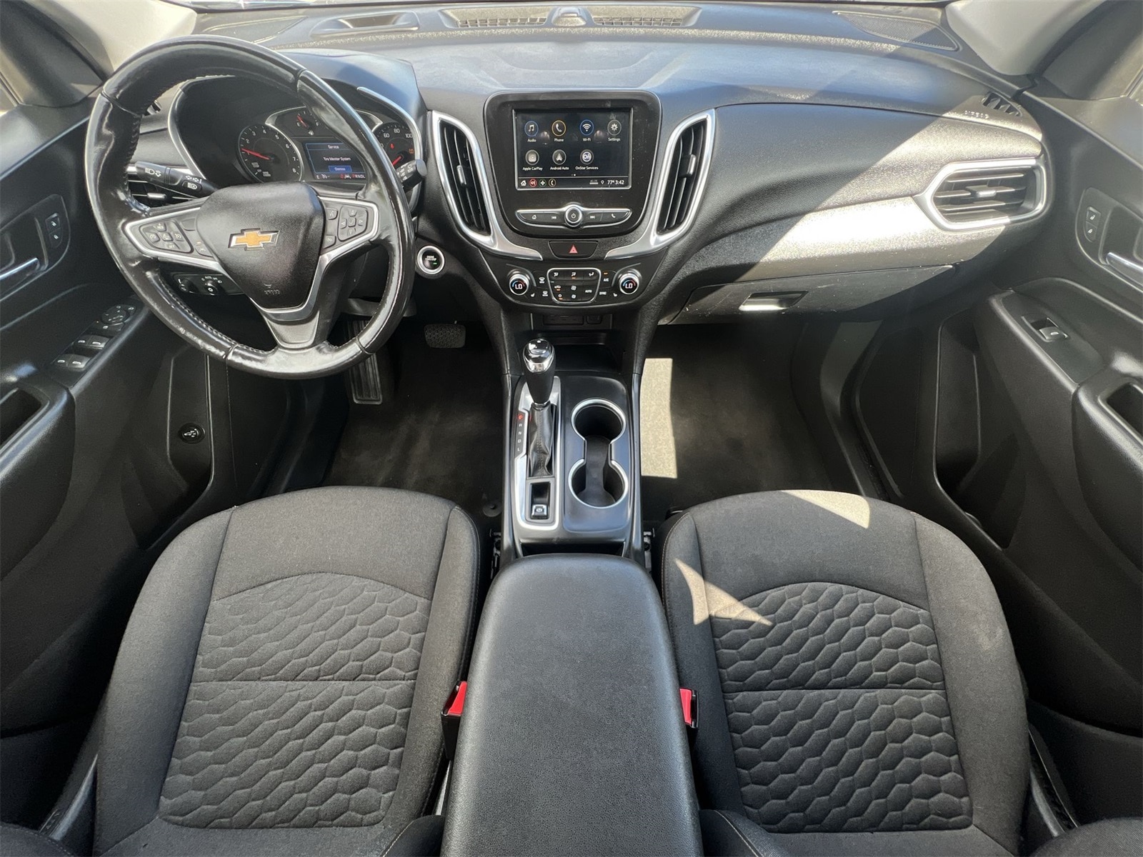 Thumbnail: 2019 Chevrolet Equinox - 15
