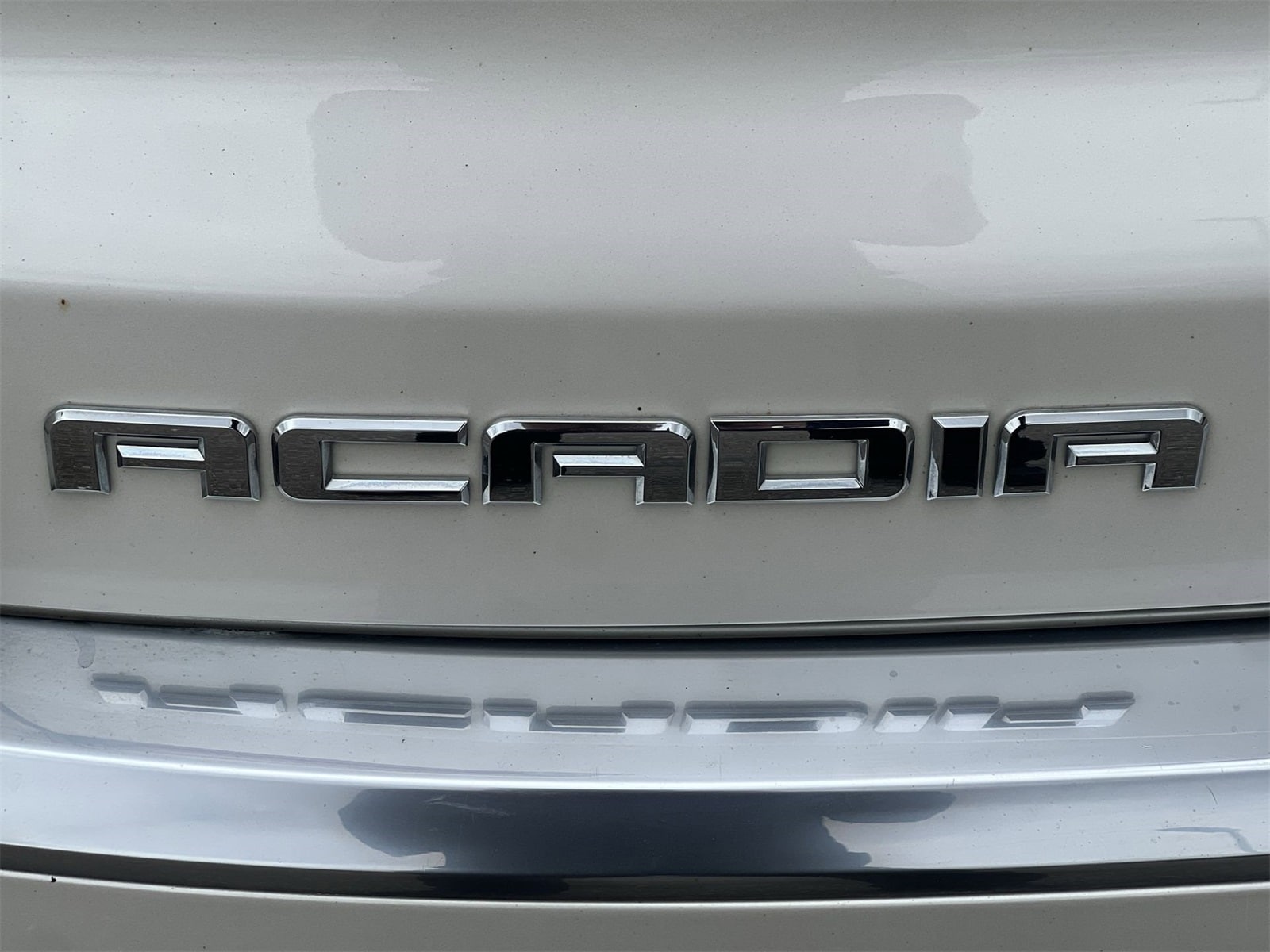 Thumbnail: 2015 GMC Acadia - 13