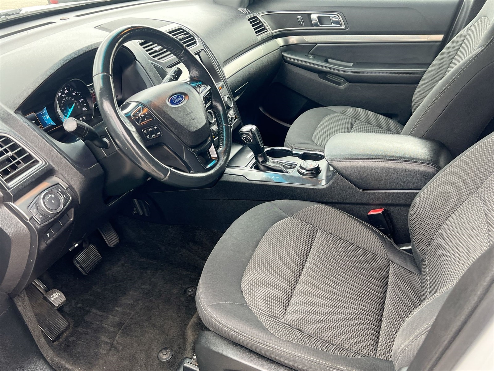 Thumbnail: 2018 Ford Explorer - 10