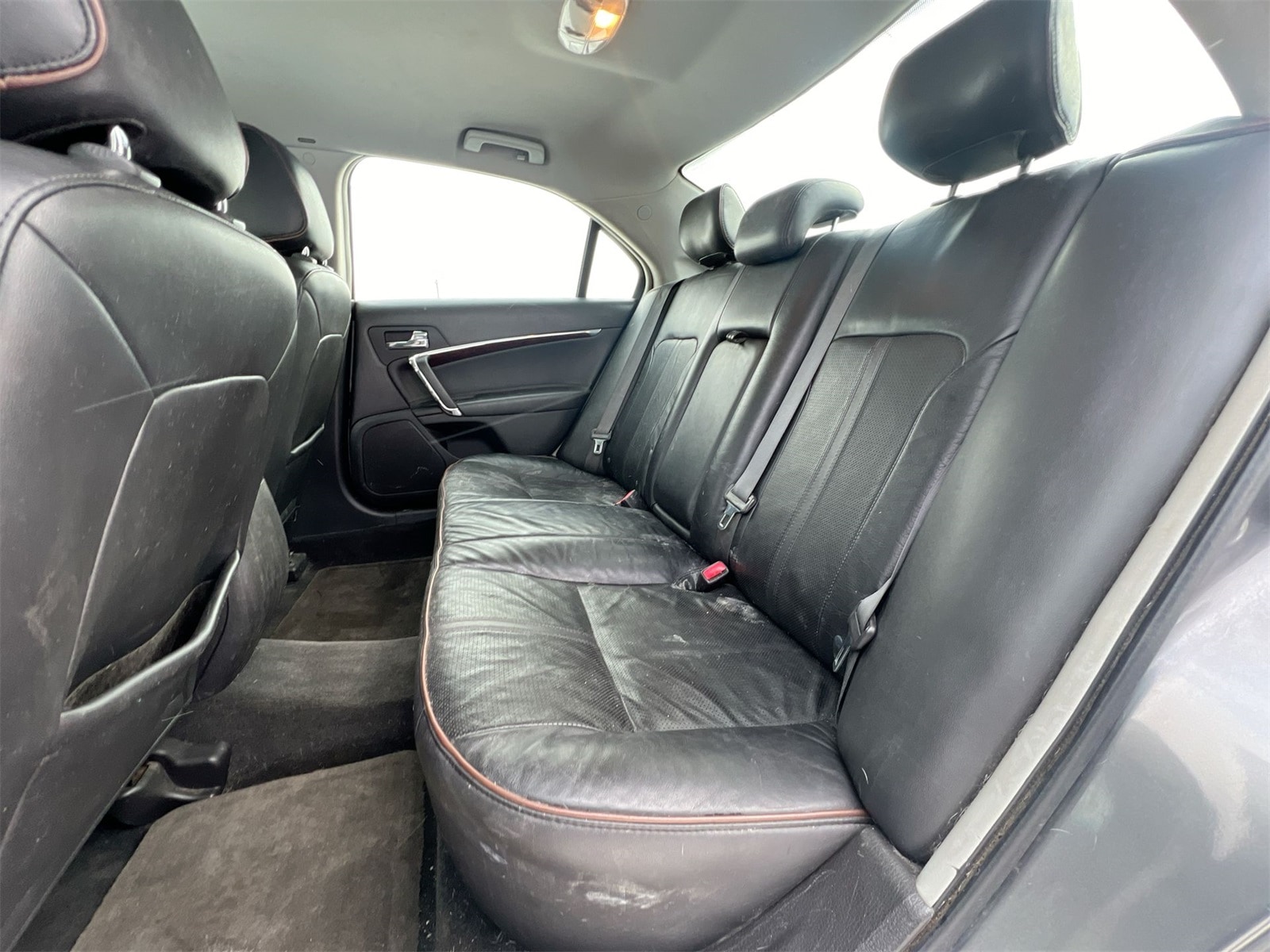 Thumbnail: 2012 Lincoln MKZ - 19