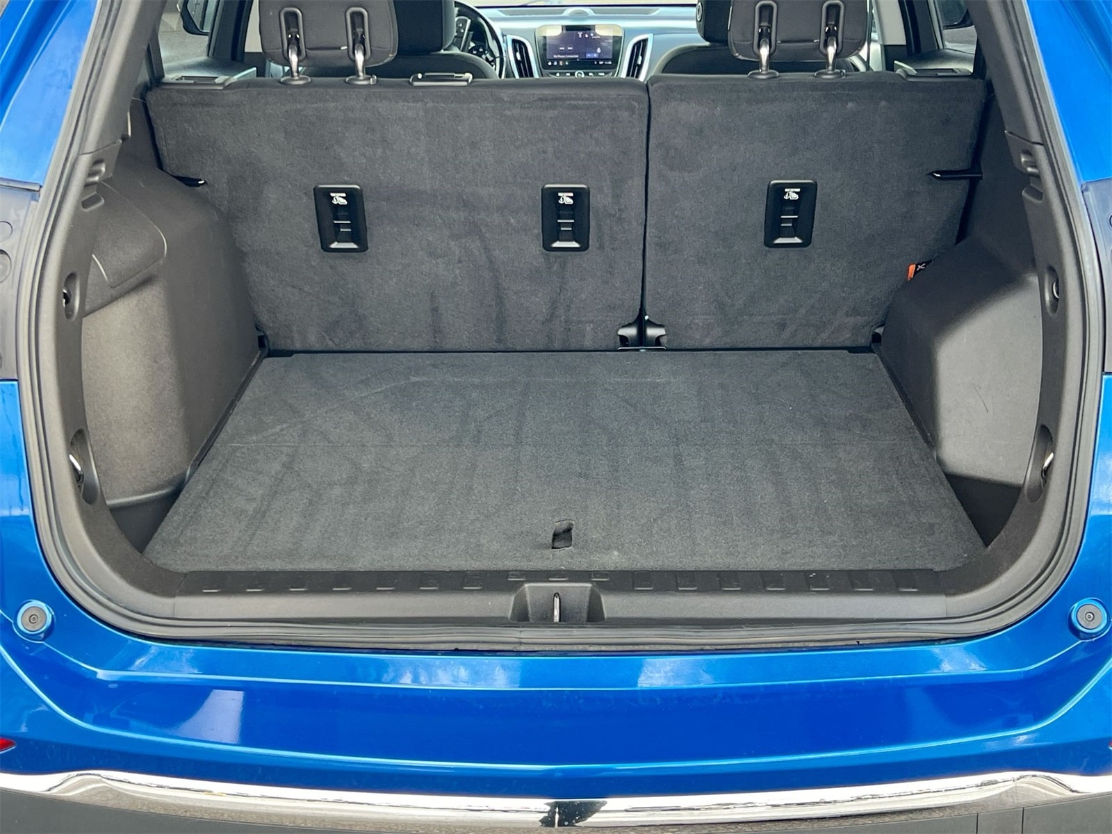 Thumbnail: 2019 Chevrolet Equinox - 11