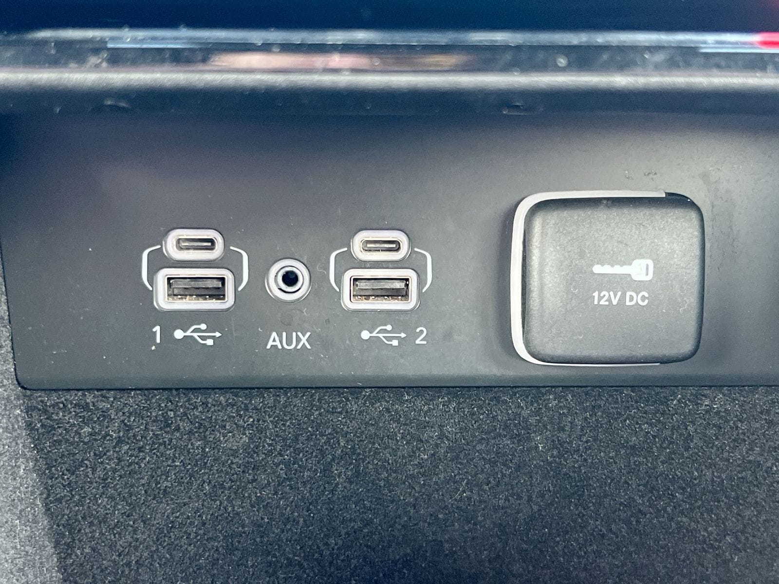 Thumbnail: 2022 Jeep Grand Cherokee - 31