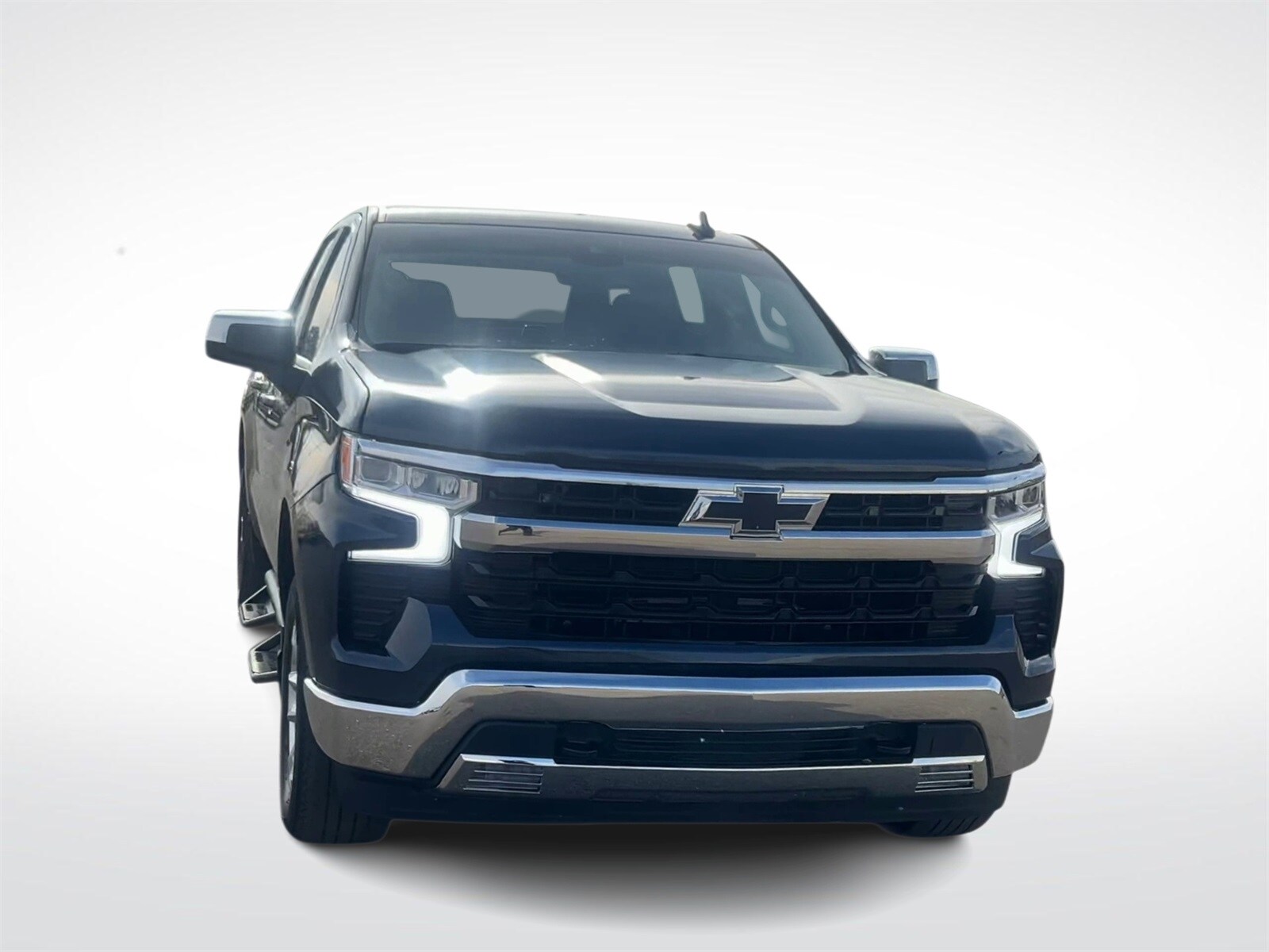 2023 Chevrolet Silverado 1500 LT photo 3