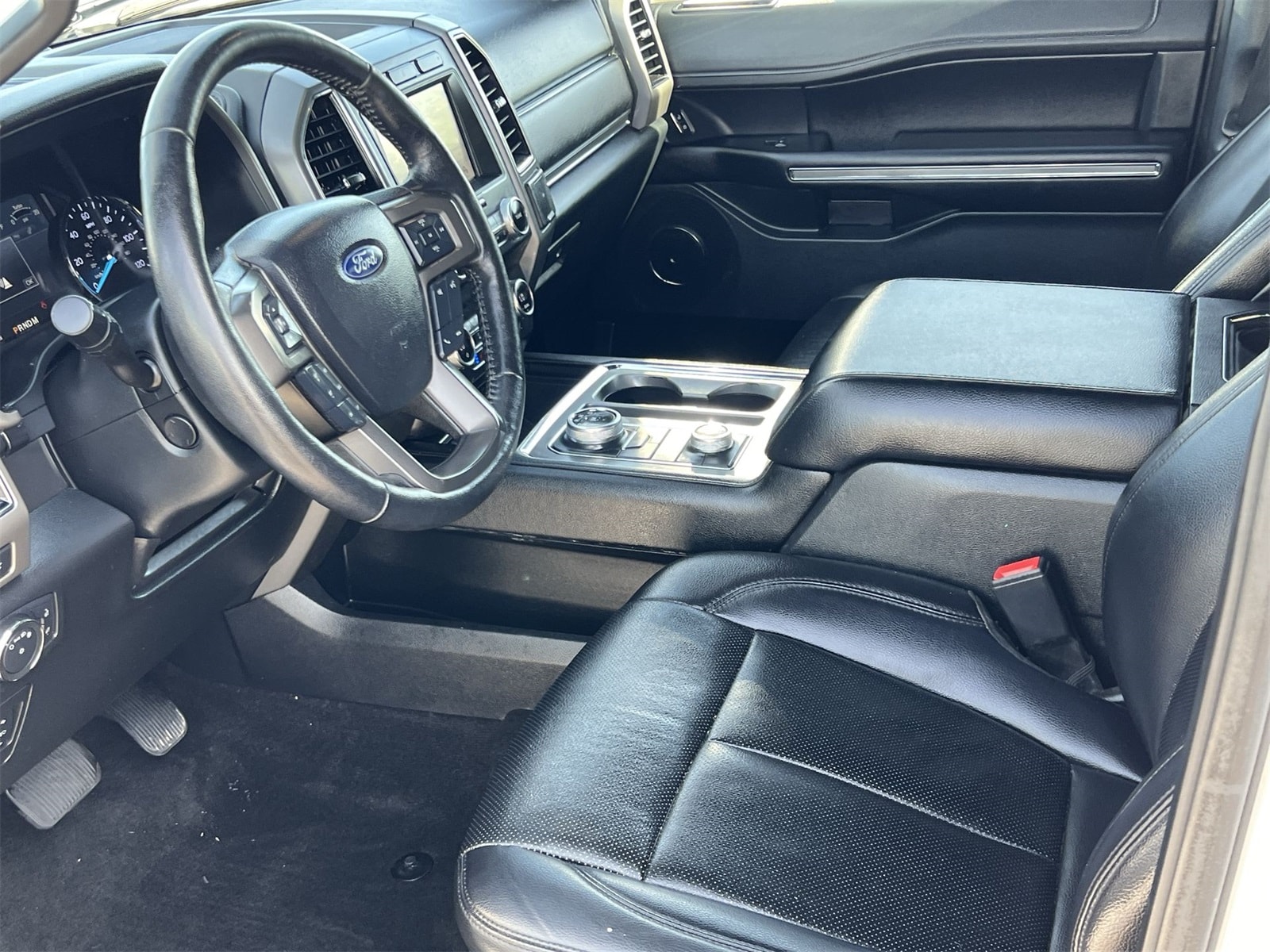 Thumbnail: 2019 Ford Expedition - 10