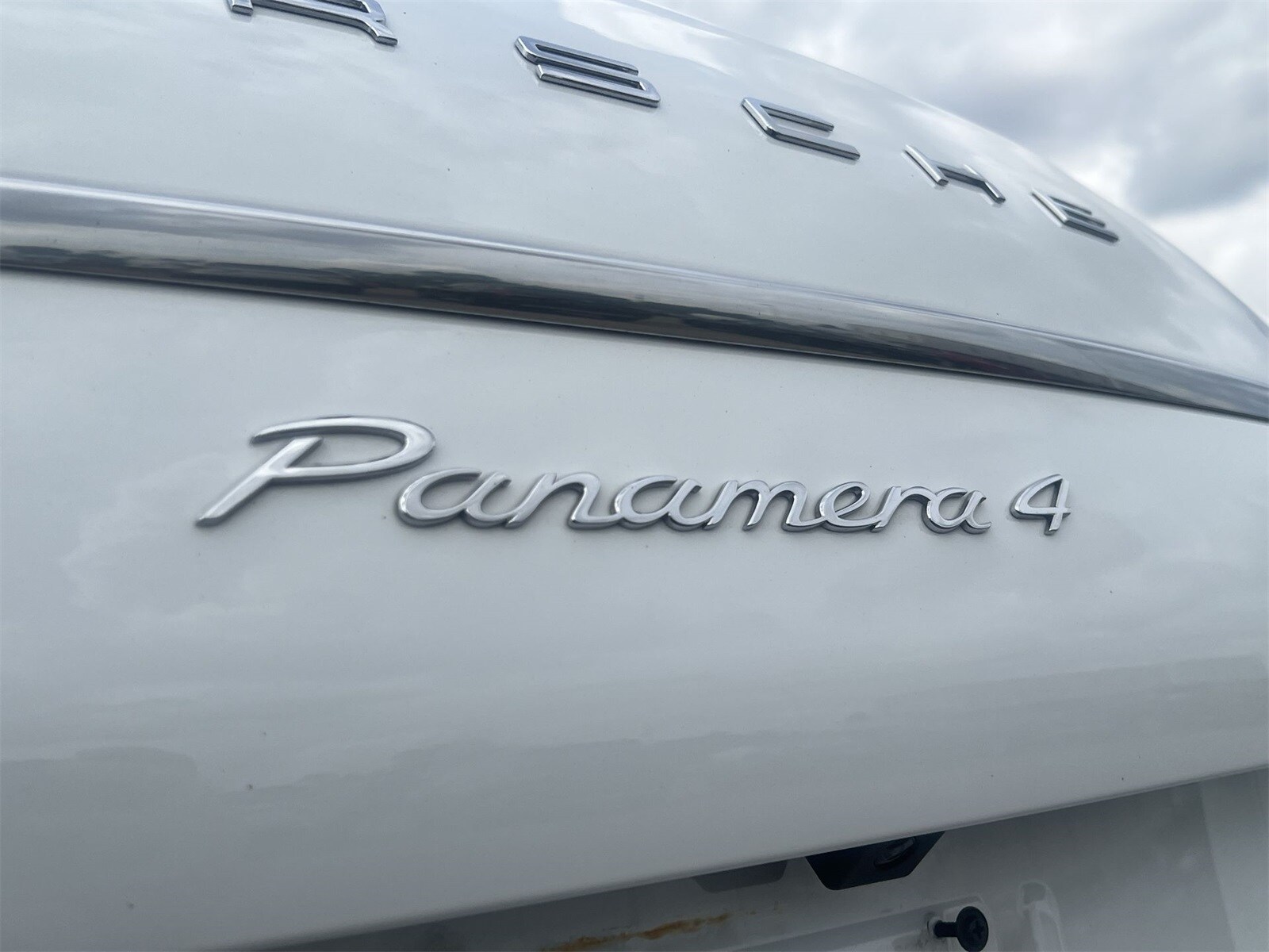 Thumbnail: 2013 Porsche Panamera - 13