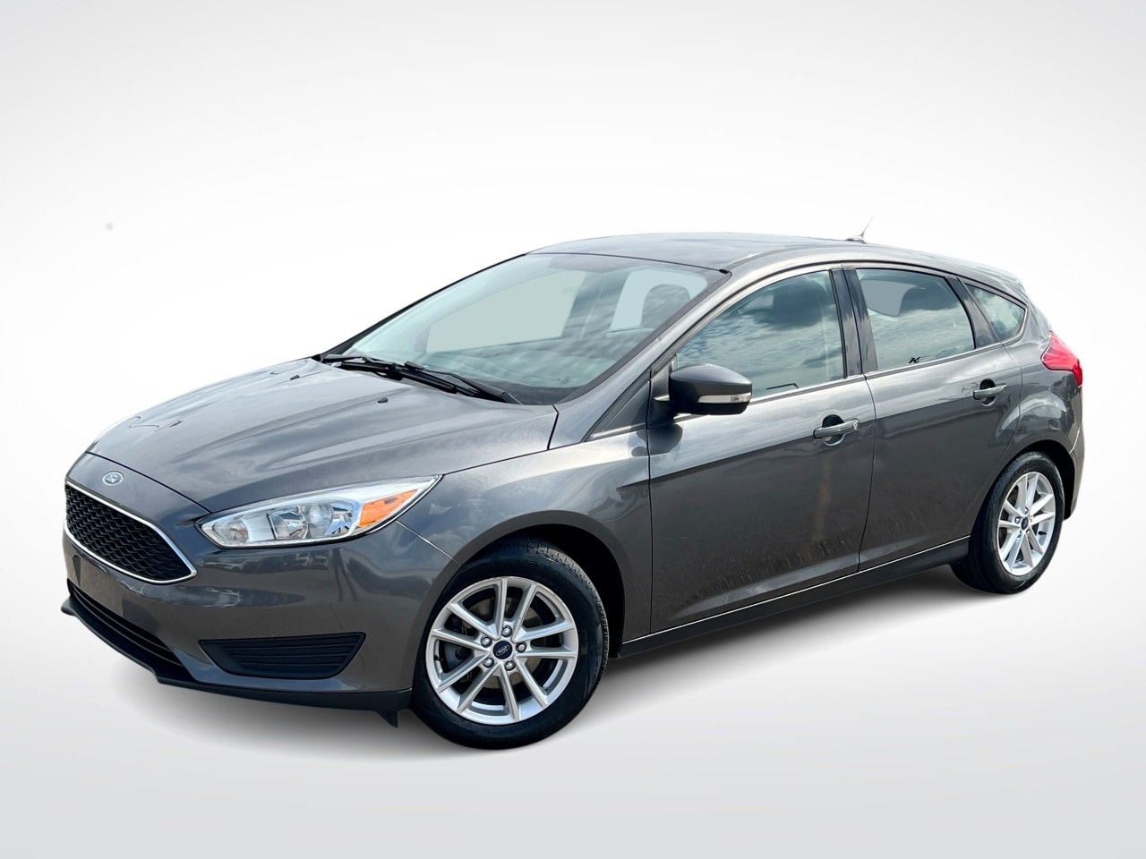 Thumbnail: 2015 Ford Focus - 1