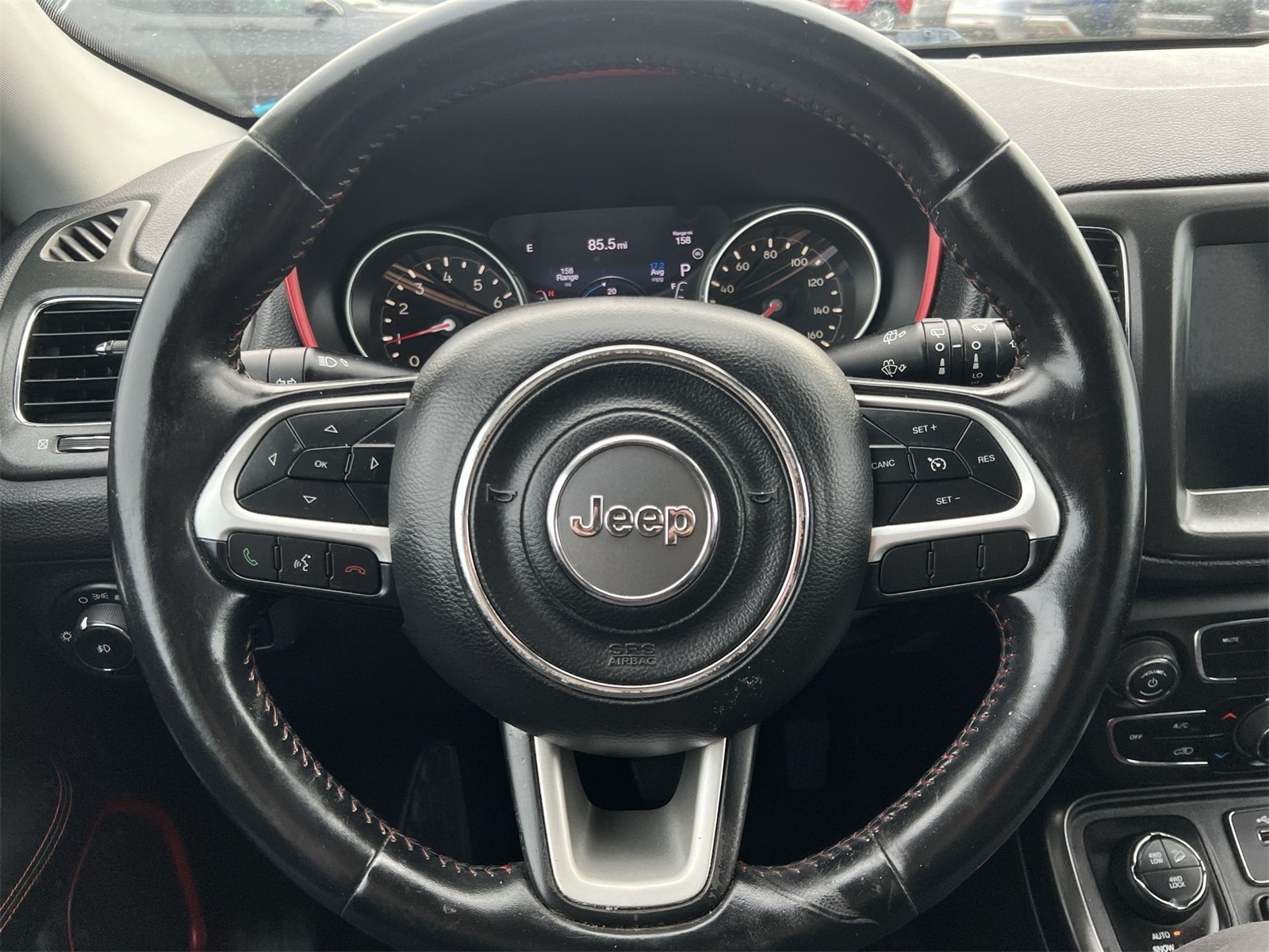 Thumbnail: 2020 Jeep Compass - 23