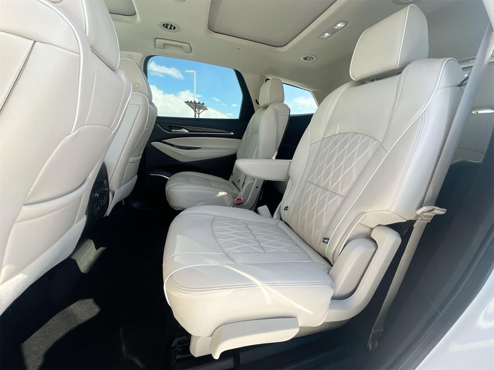 Thumbnail: 2024 Buick Enclave - 19