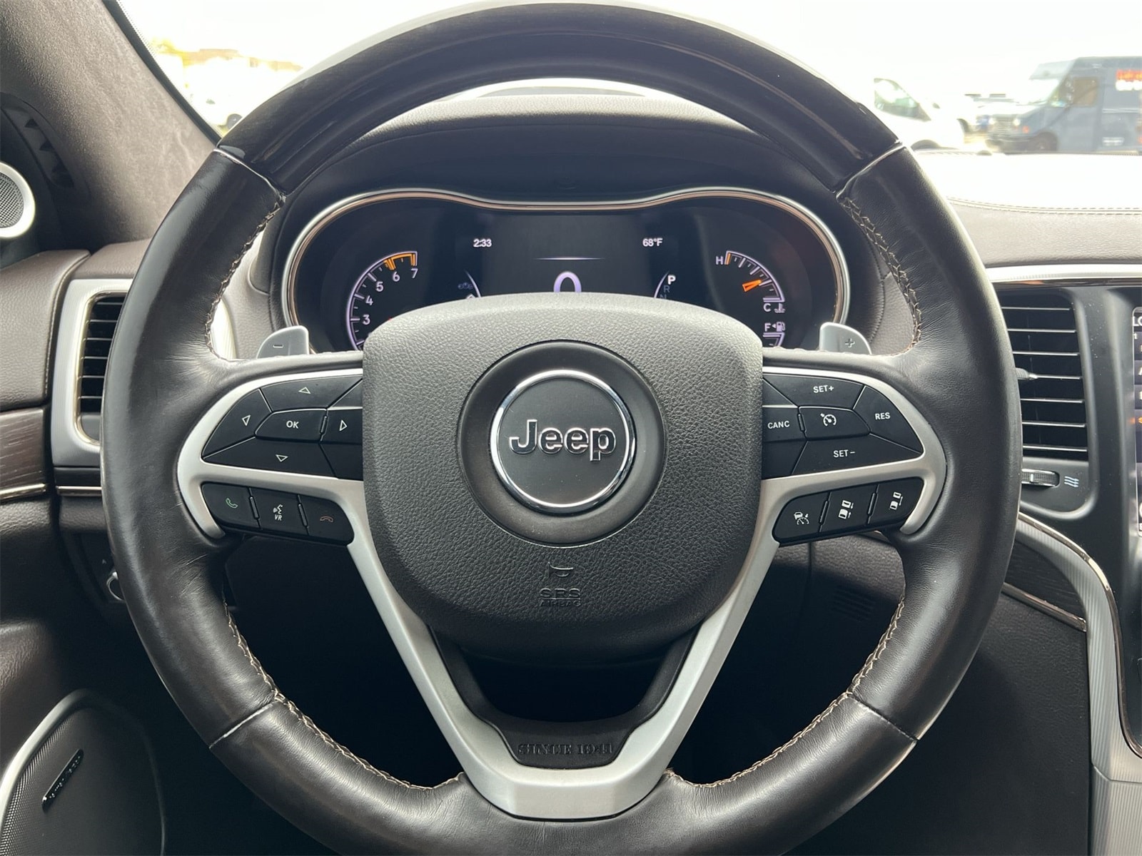 Thumbnail: 2018 Jeep Grand Cherokee - 23