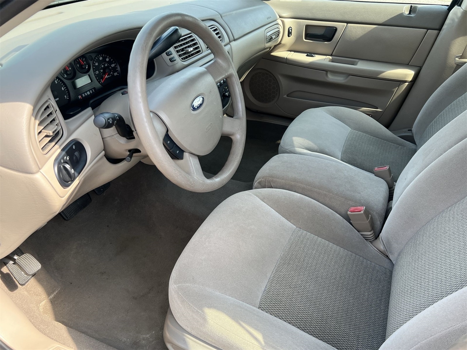 Thumbnail: 2007 Ford Taurus - 10
