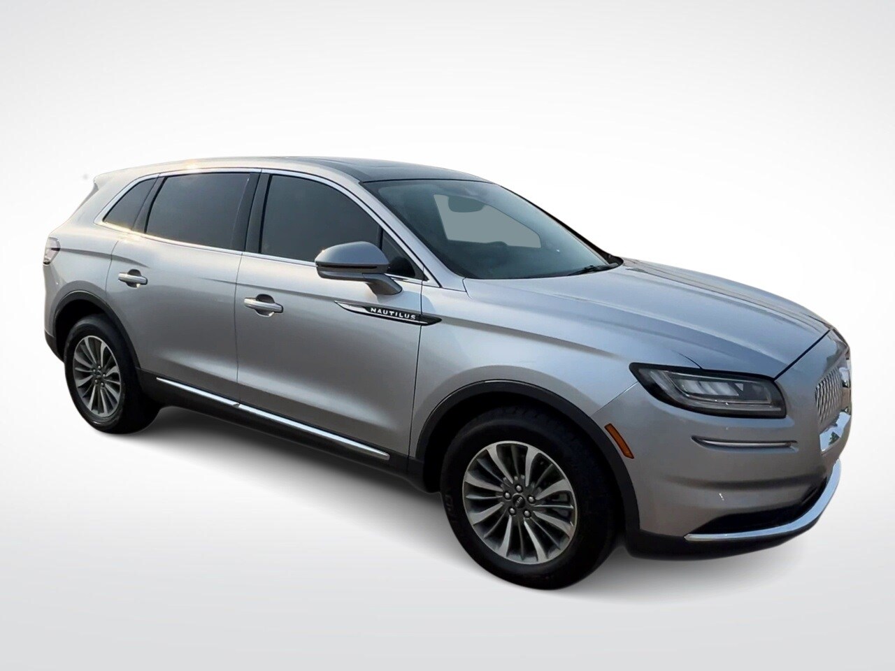 Thumbnail: 2022 Lincoln Nautilus - 2