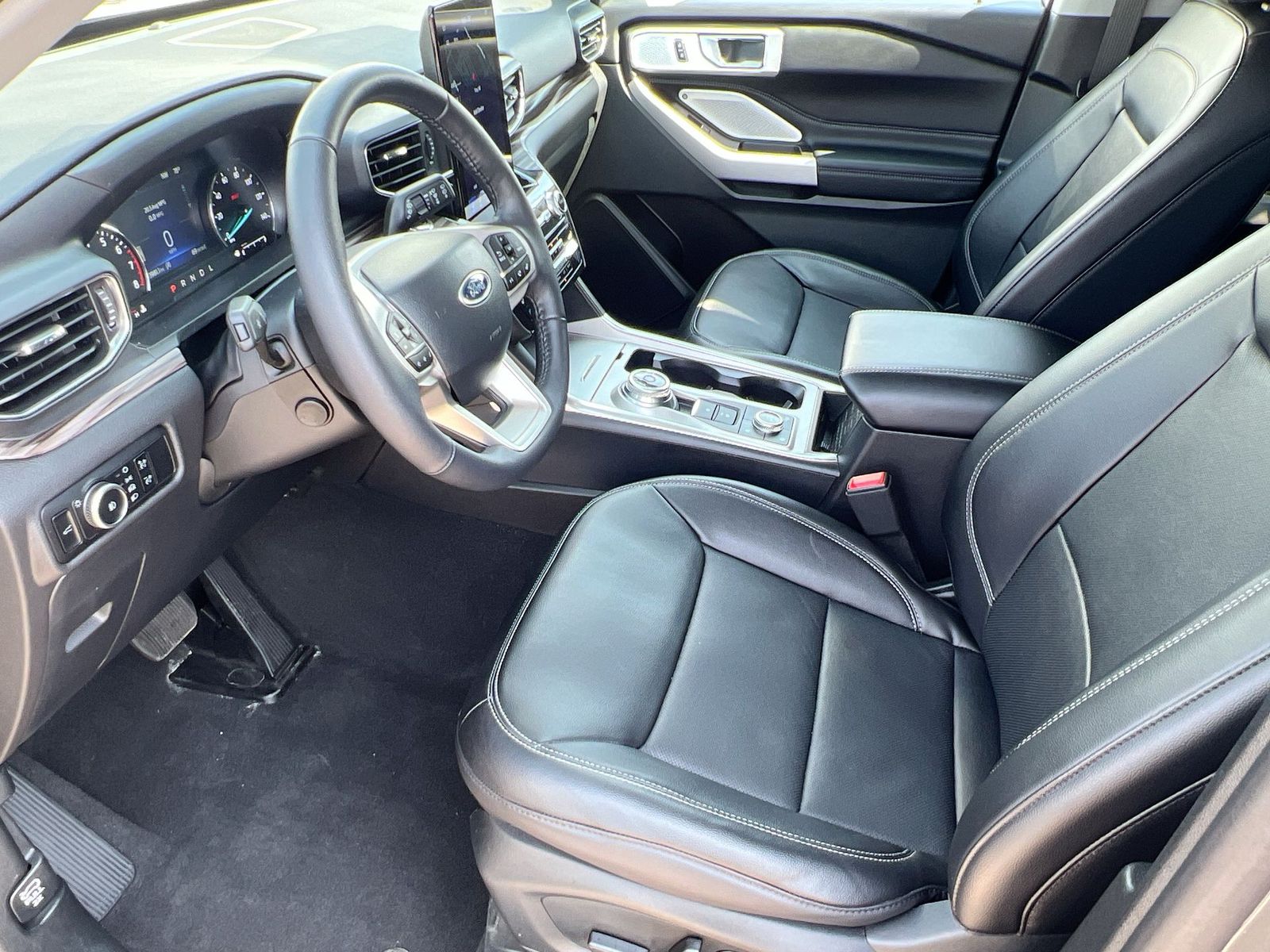 Thumbnail: 2024 Ford Explorer - 10