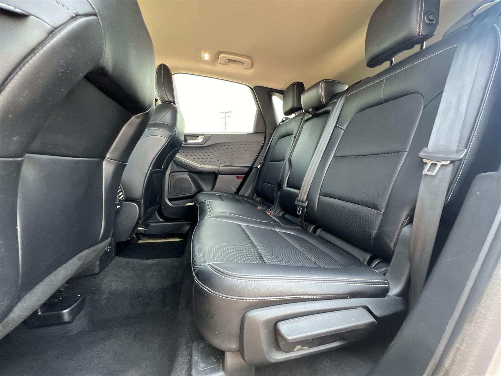 2020 Ford Escape SEL 19