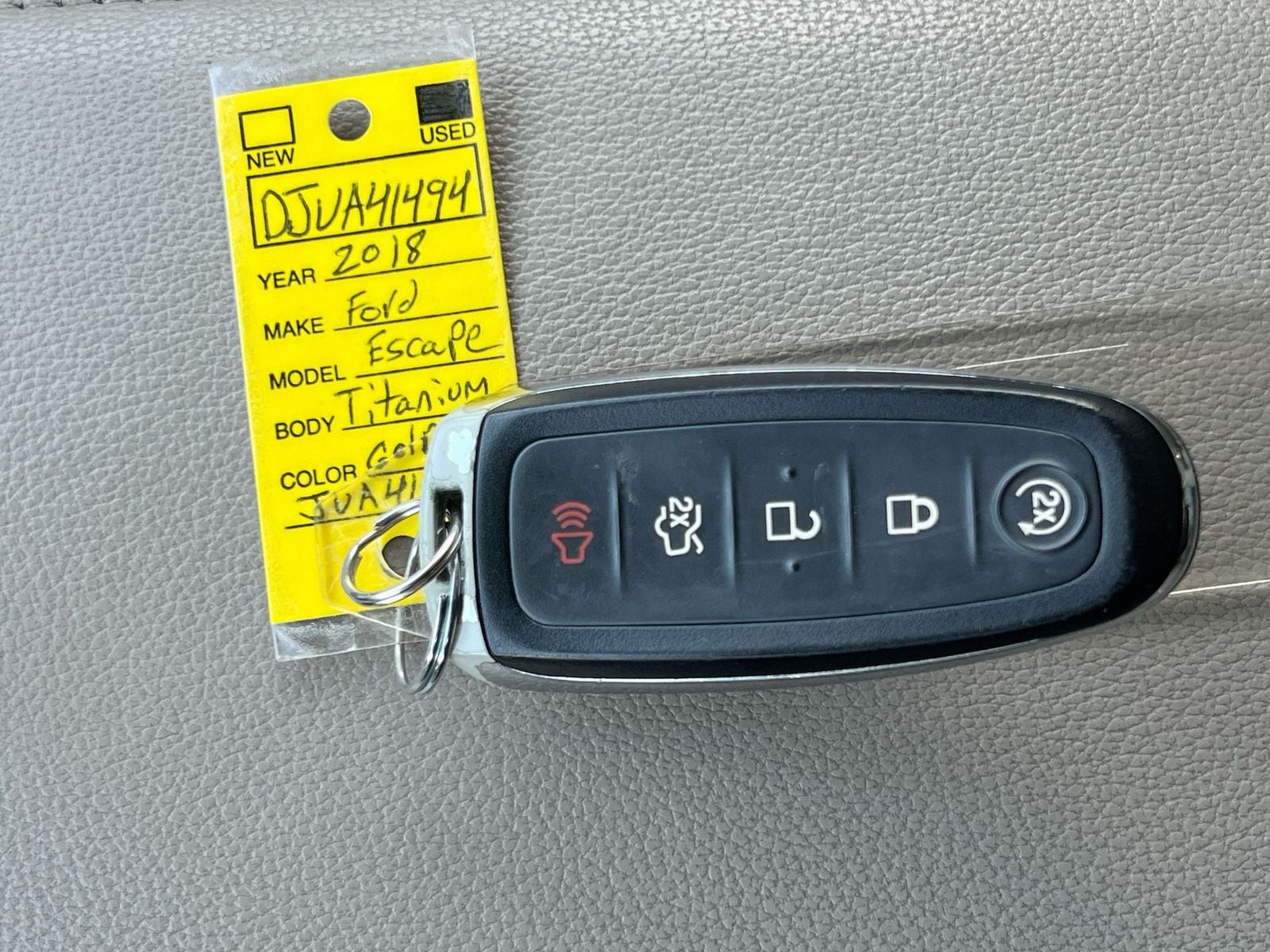 Thumbnail: 2018 Ford Escape - 36