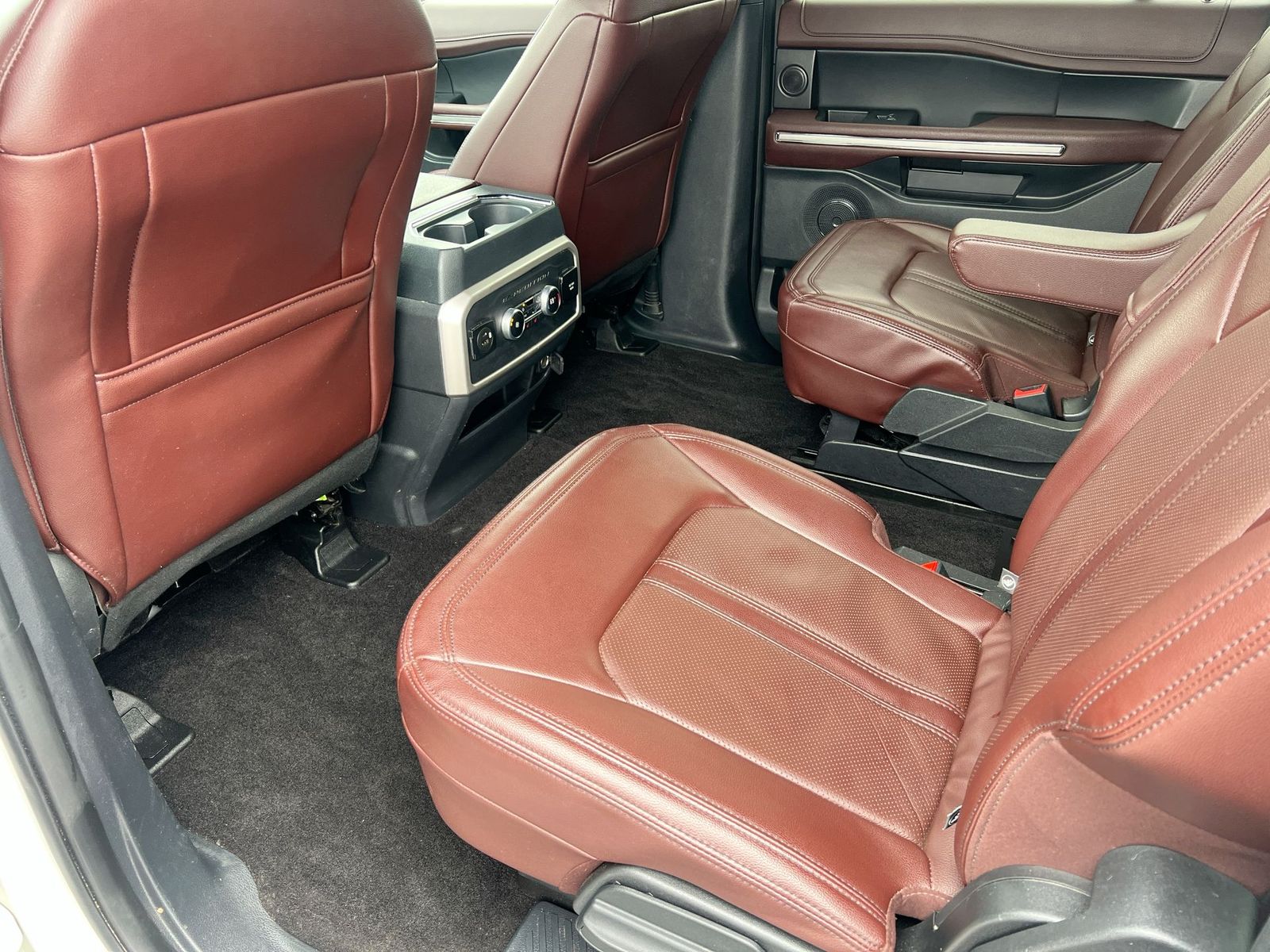 Thumbnail: 2022 Ford Expedition MAX - 17