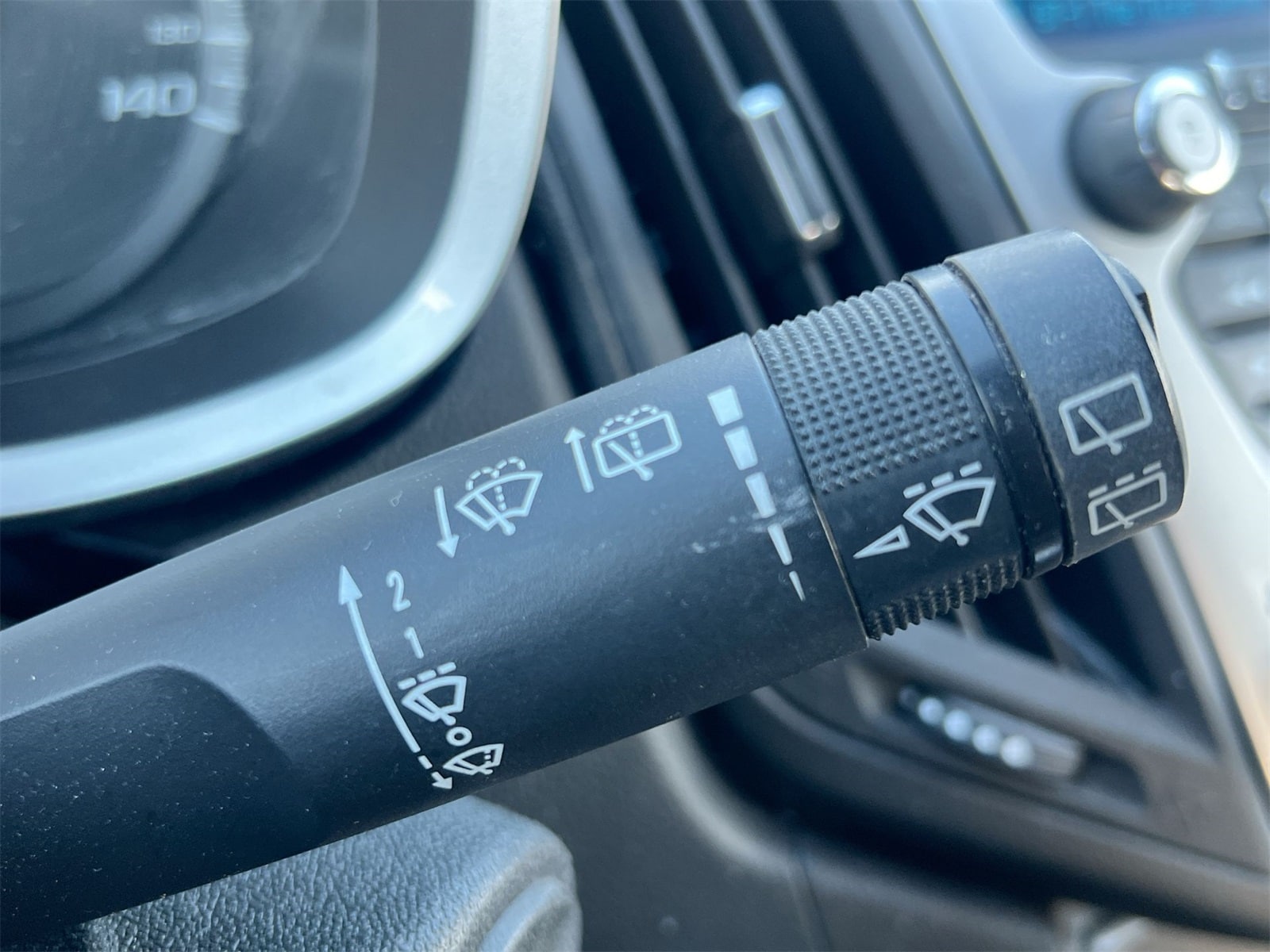 Thumbnail: 2011 Chevrolet Equinox - 25